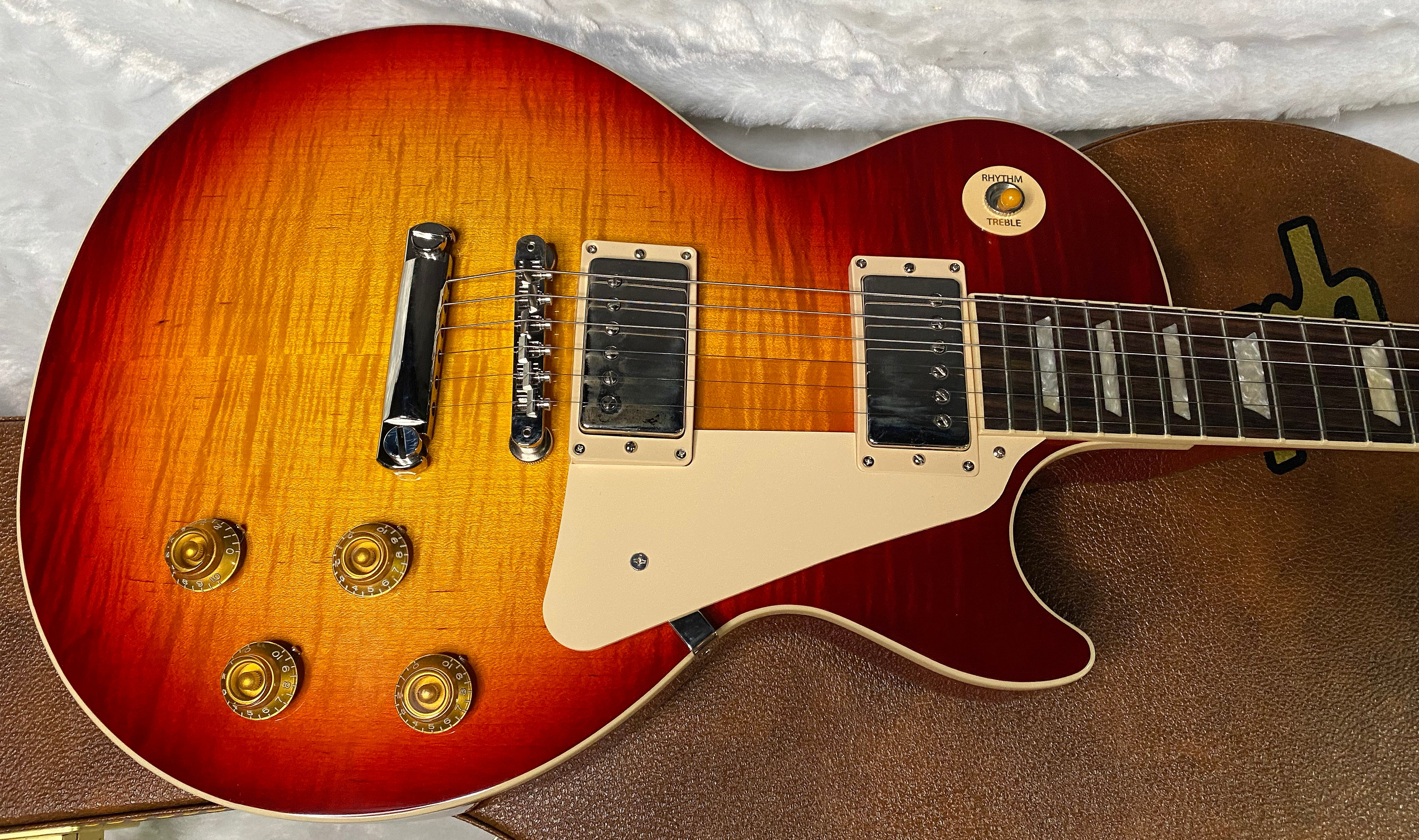 NEW ! Gibson Les Paul Standard '50s - Heritage Cherry Sunburst - Only 9.65 lbs - Authorized Dealer - G07312