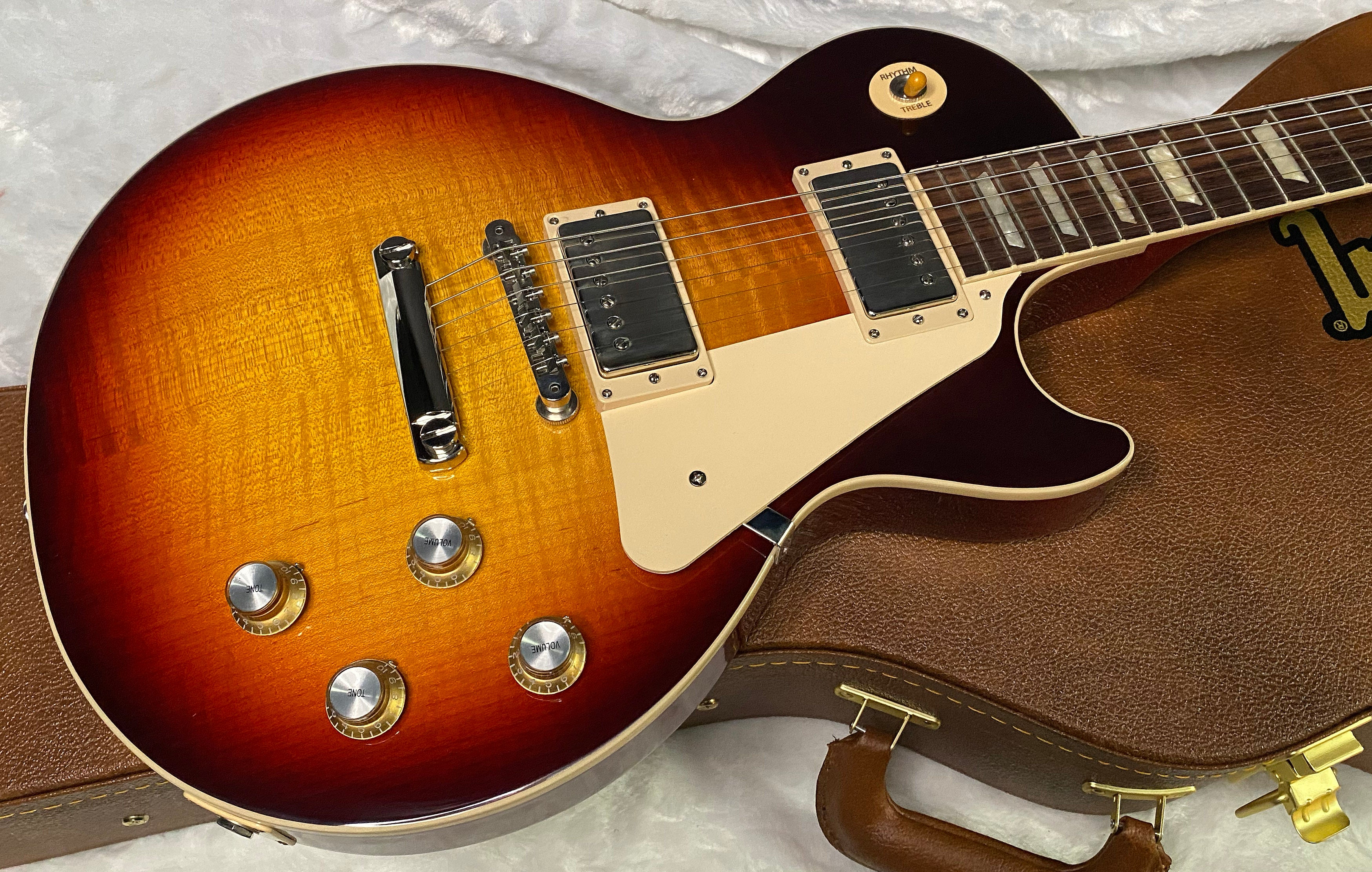 NEW! Gibson Les Paul Standard '60s Bourbon Burst - Authorized Dealer - Only 9.2 lbs - G07275