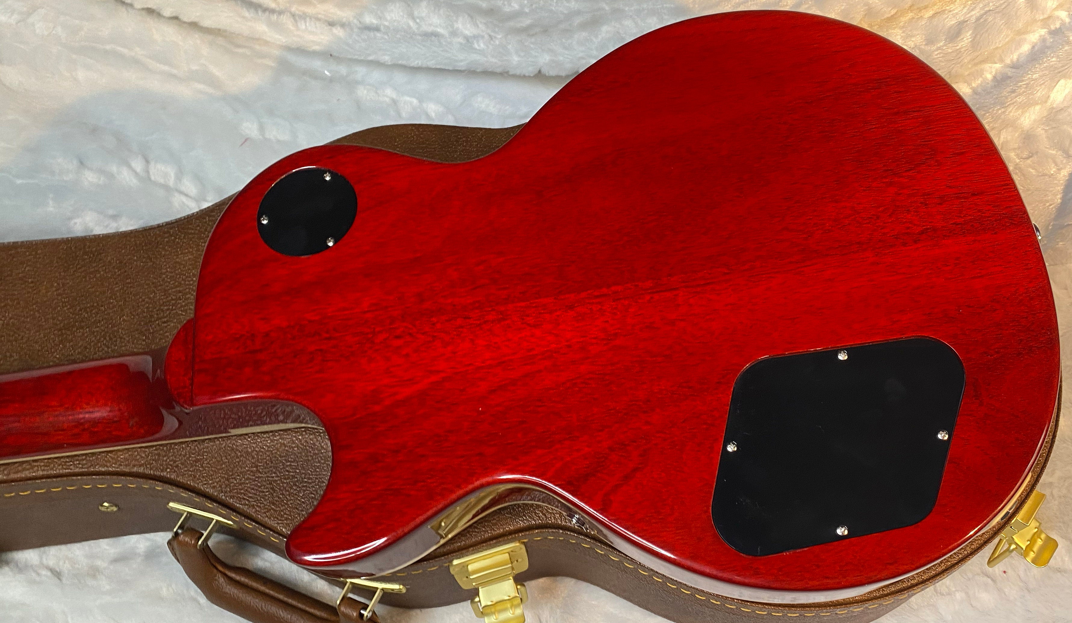 NEW ! Gibson Les Paul 60's Standard Unburst - Authorized Dealer - Flame Maple Top - 9.85lbs - G06706