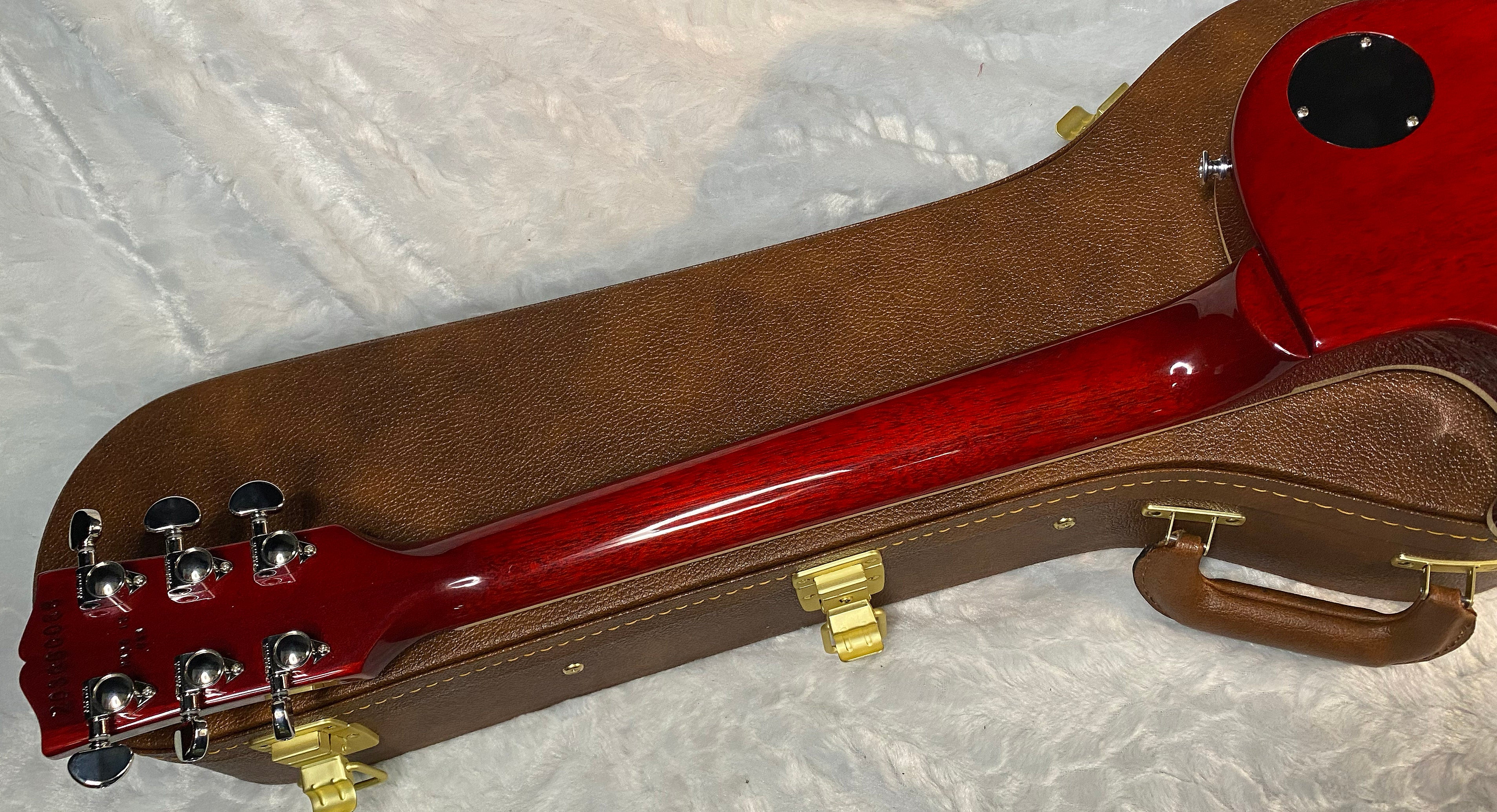 NEW ! Gibson Les Paul 60's Standard Unburst - Authorized Dealer - Flame Maple Top - 9.85lbs - G06706