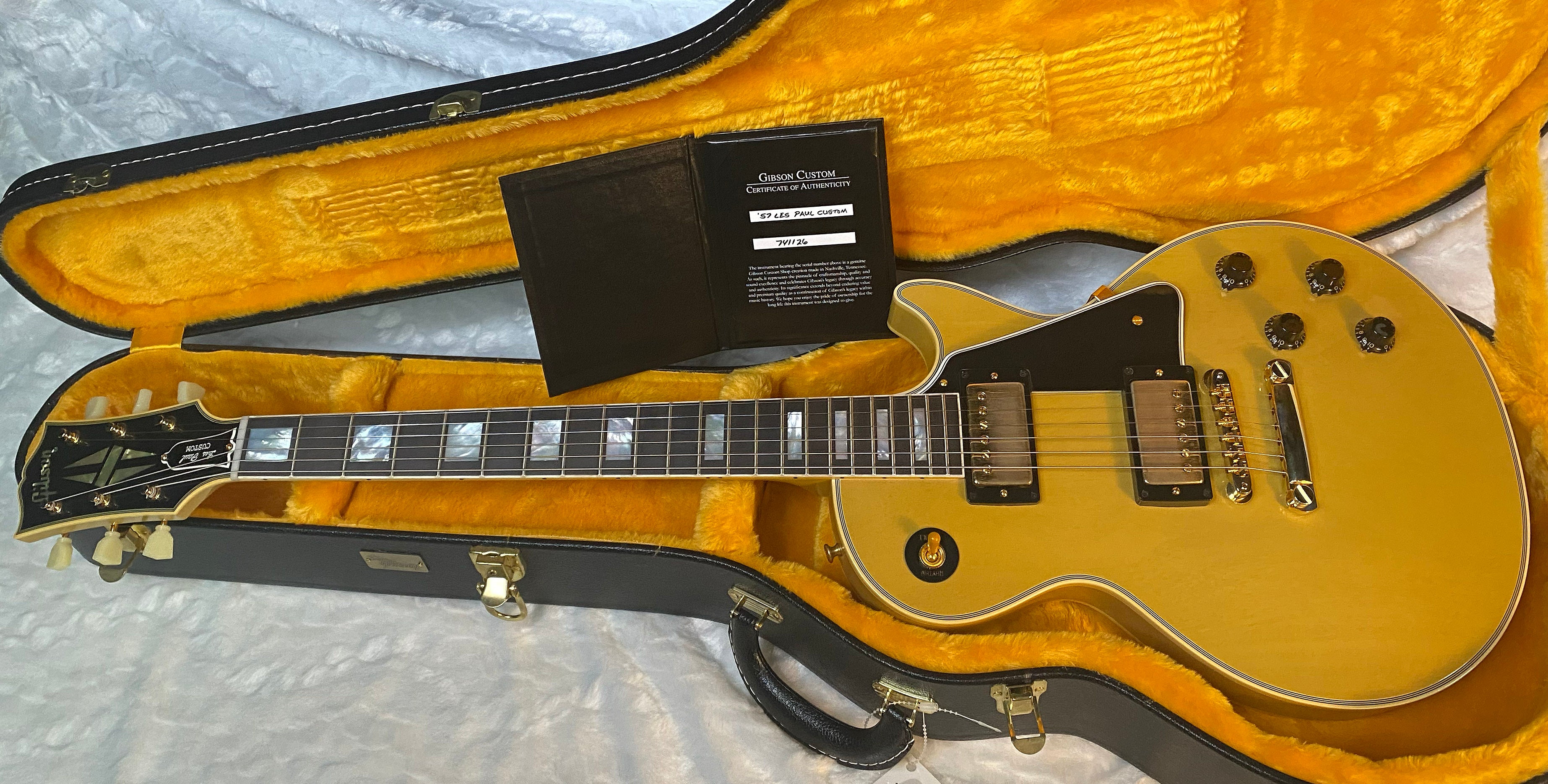 NEW! Gibson Les Paul Custom 1957 Reissue VOS Made 2 Measure - Custom Shop - TV Yellow - Authorized Dealer - G03724