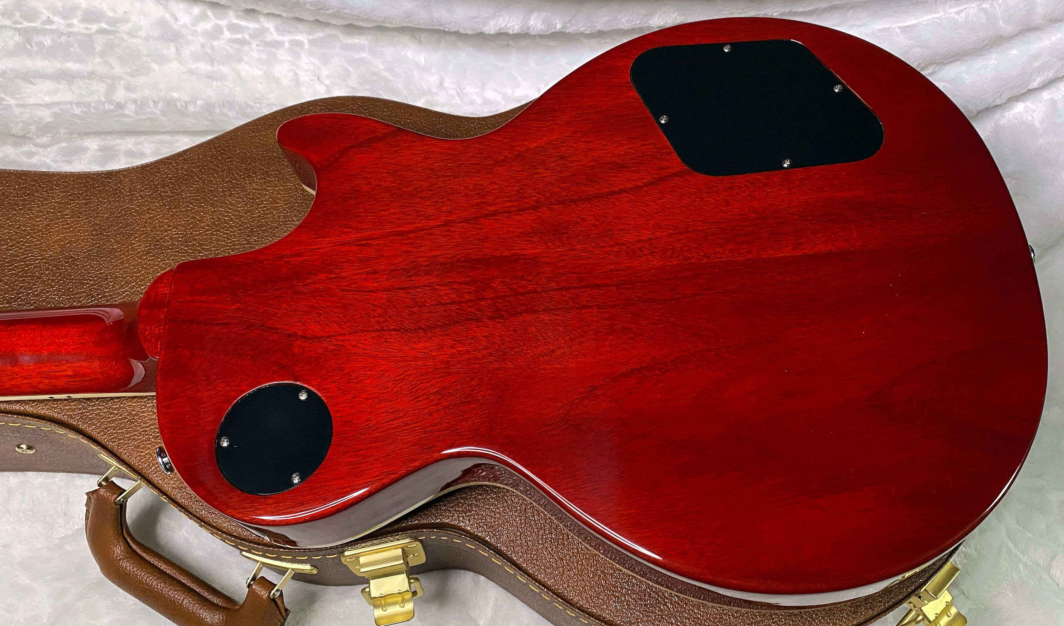 NEW! Gibson Les Paul 60's Standard Iced Tea - Left Handed - Authorized Dealer - Beautiful Flame Maple Top - 10.1 lbs - G07354