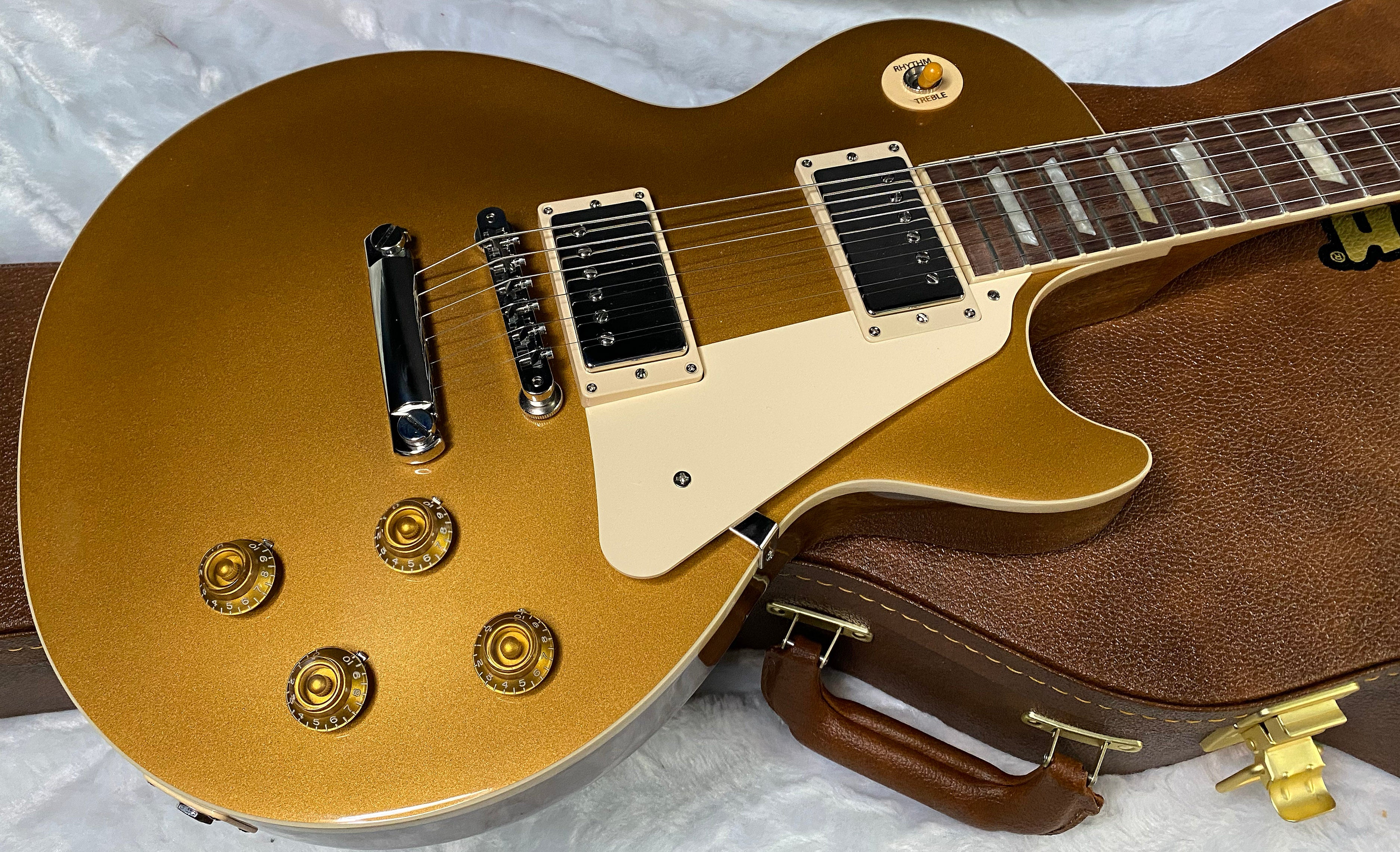 NEW ! Gibson Les Paul 50's Standard Gold Top - Authorized Dealer - 9.4 lbs - G06714