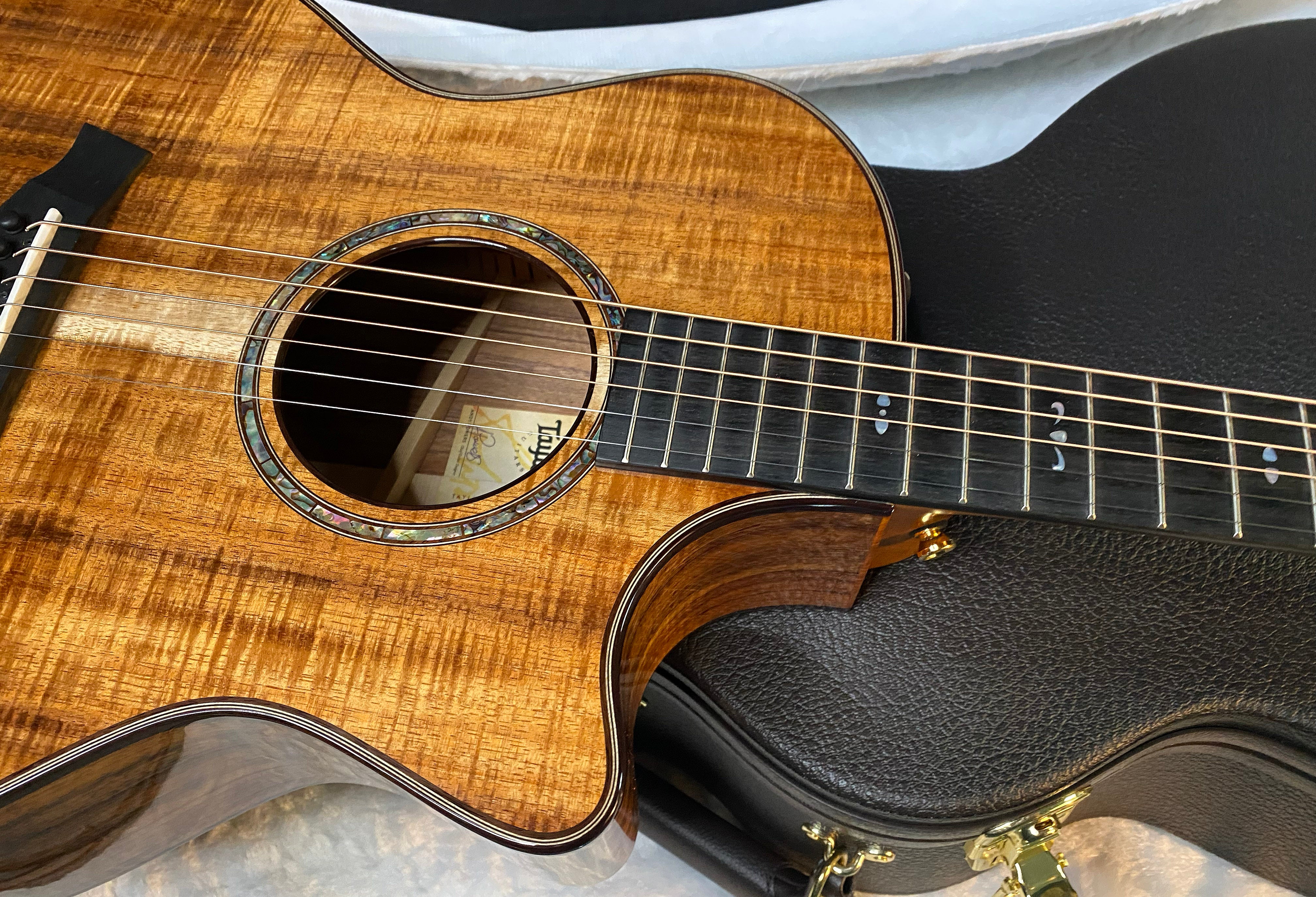NEW! Taylor Custom 724ce Acoustic-Electric Guitar - Natural Gloss - AAAAA Hand Picked Koa - WOW! Authorized Dealer - G05891