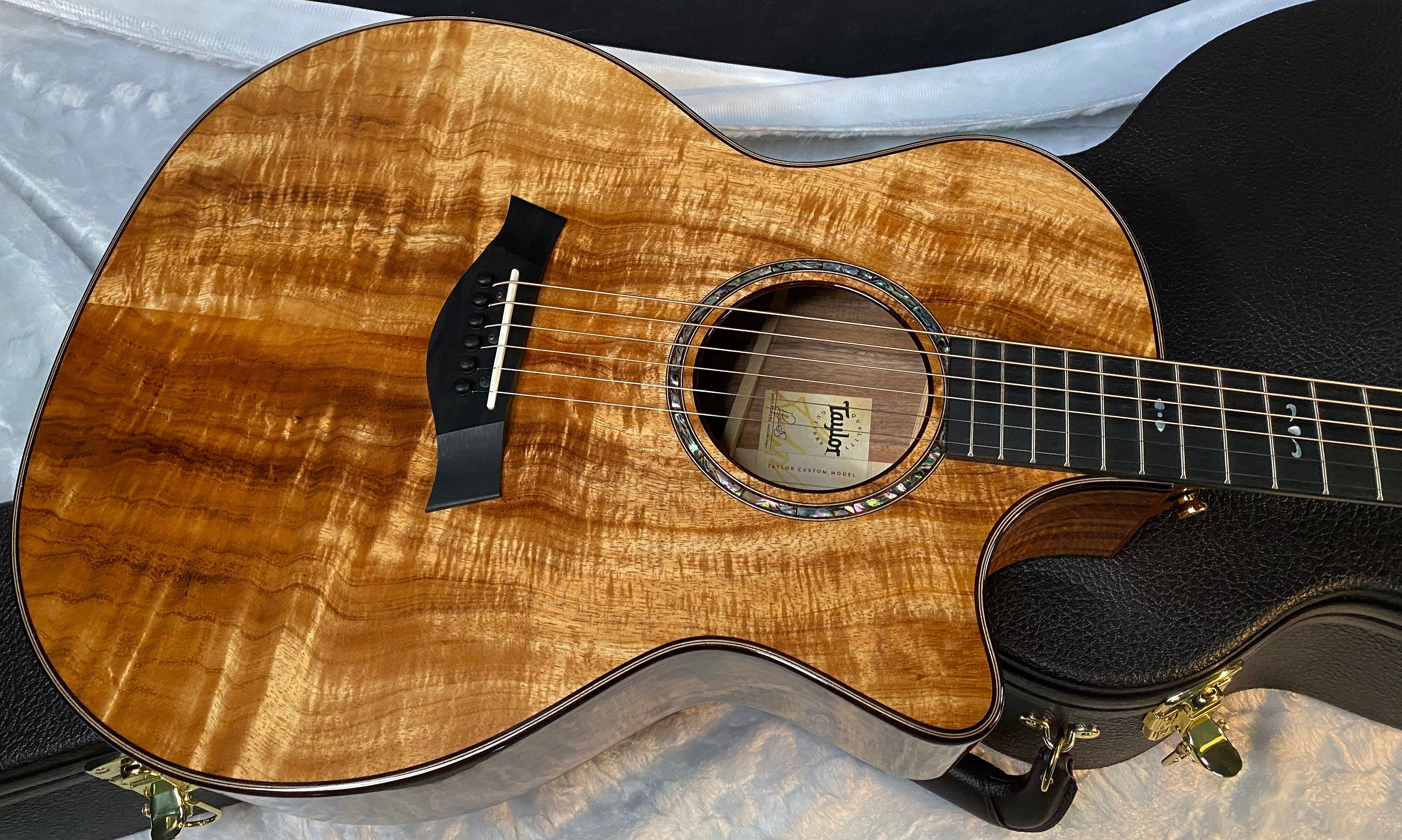 NEW! Taylor Custom 724ce Acoustic-Electric Guitar - Natural Gloss - AAAAA Hand Picked Koa - WOW! Authorized Dealer - G05889