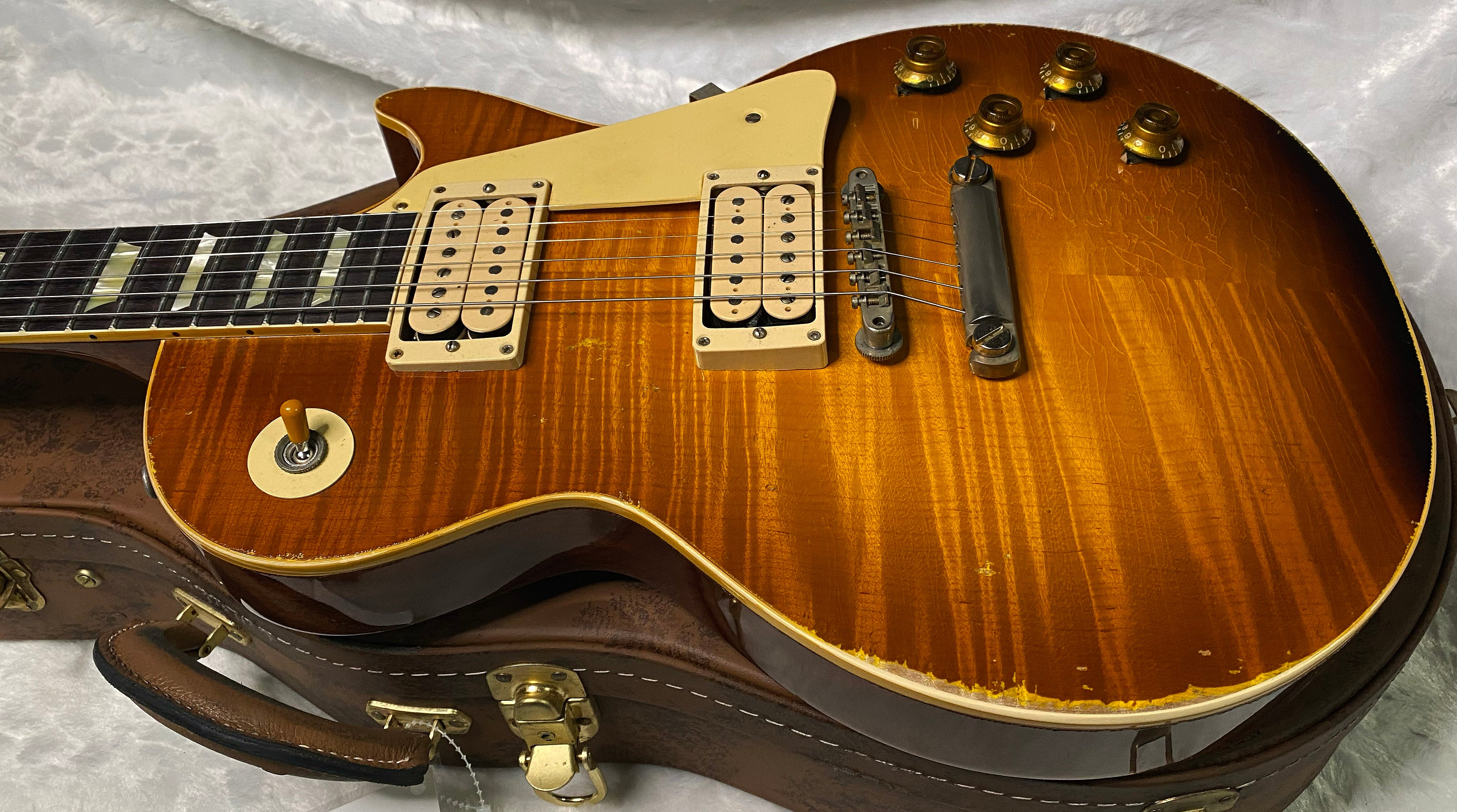 NEW! Gibson Custom 1959 Les Paul Standard Resissue Electric Guitar - Beauty of the Burst #86 Heavy Aged - MONSTER TOP! - Authorized Dealer -G07374