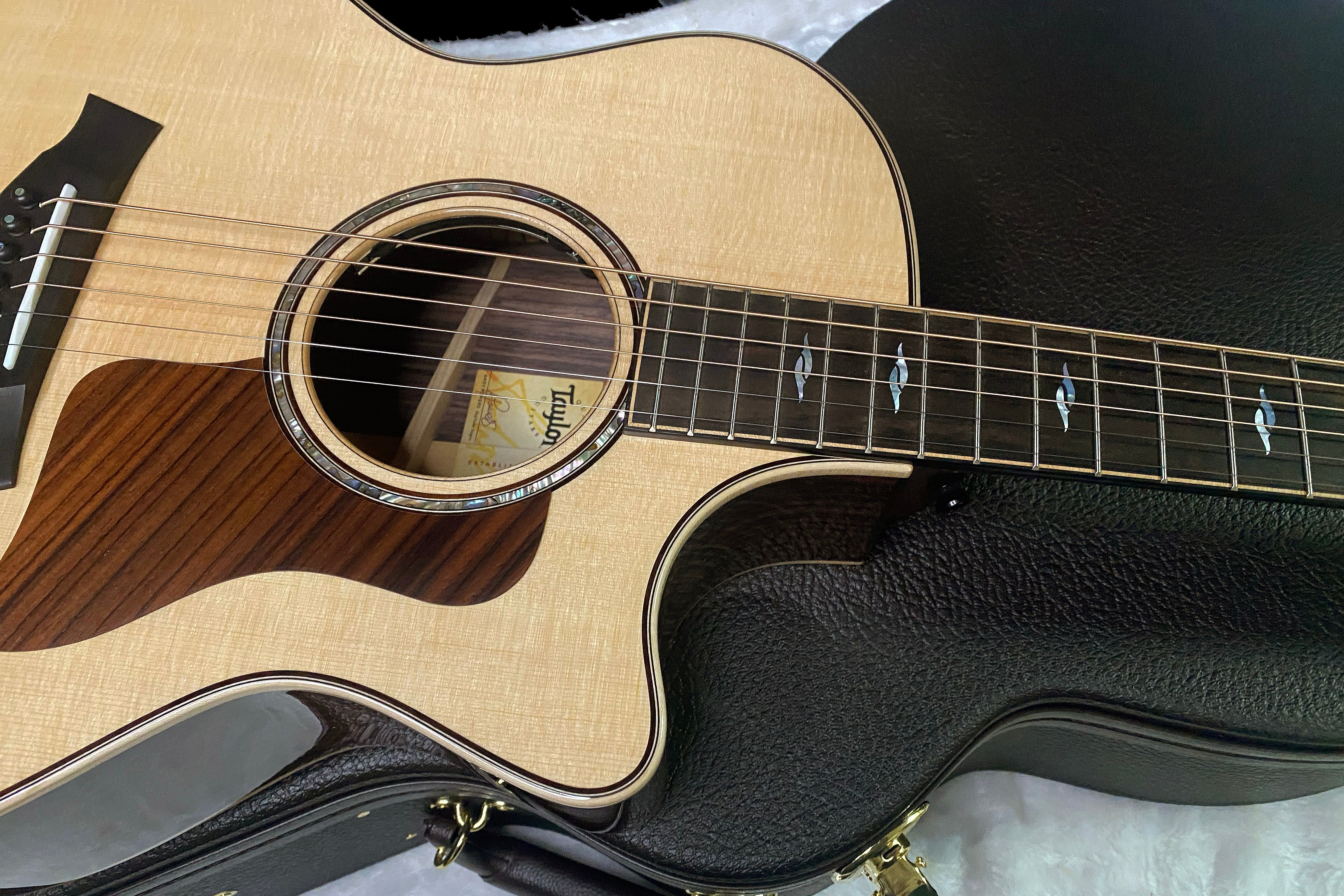 NEW ! Taylor 814ce Next Generation Acoustic-Electric Guitar - Natural Gloss - 4.6lbs - Authorized Dealer - G07376