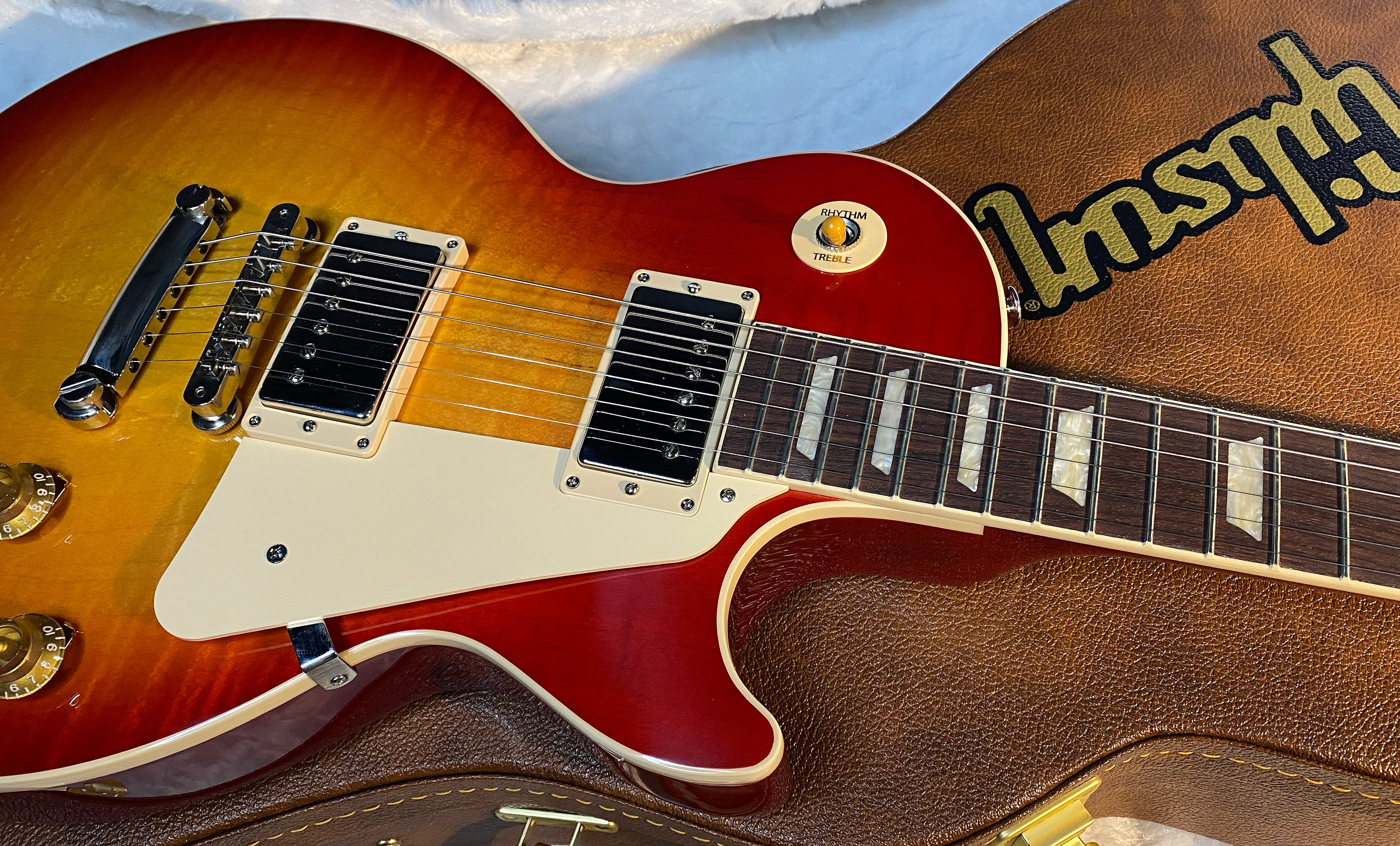 NEW ! Gibson Les Paul Standard '50s - Heritage Cherry Sunburst - 9.45 lbs - Authorized Dealer - G06731