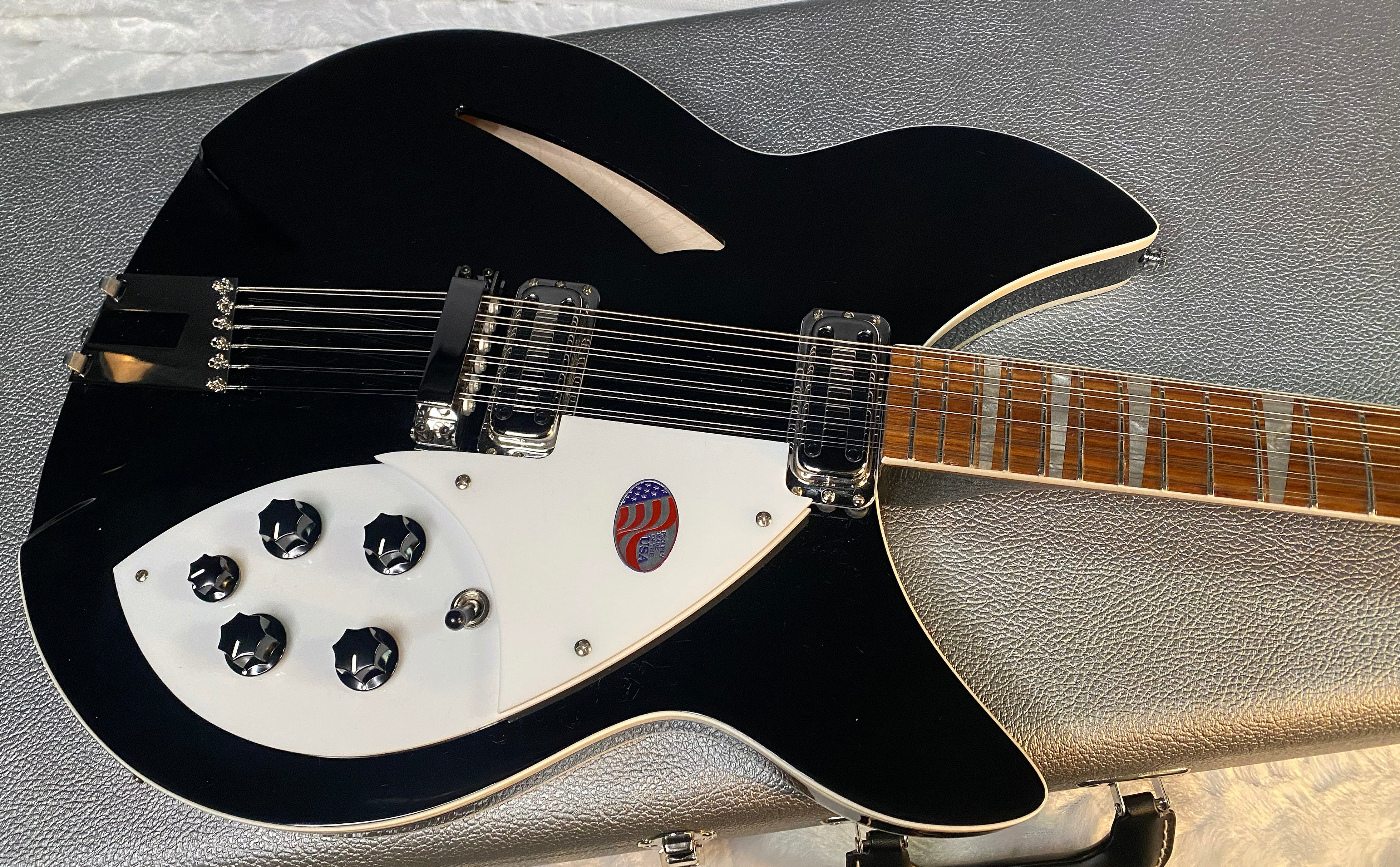 NEW! Rickenbacker 360/12C63 C Series 12-String Electric Guitar Jet Glo - Authorized Dealer - In-Stock! 7.75lbs - G05904