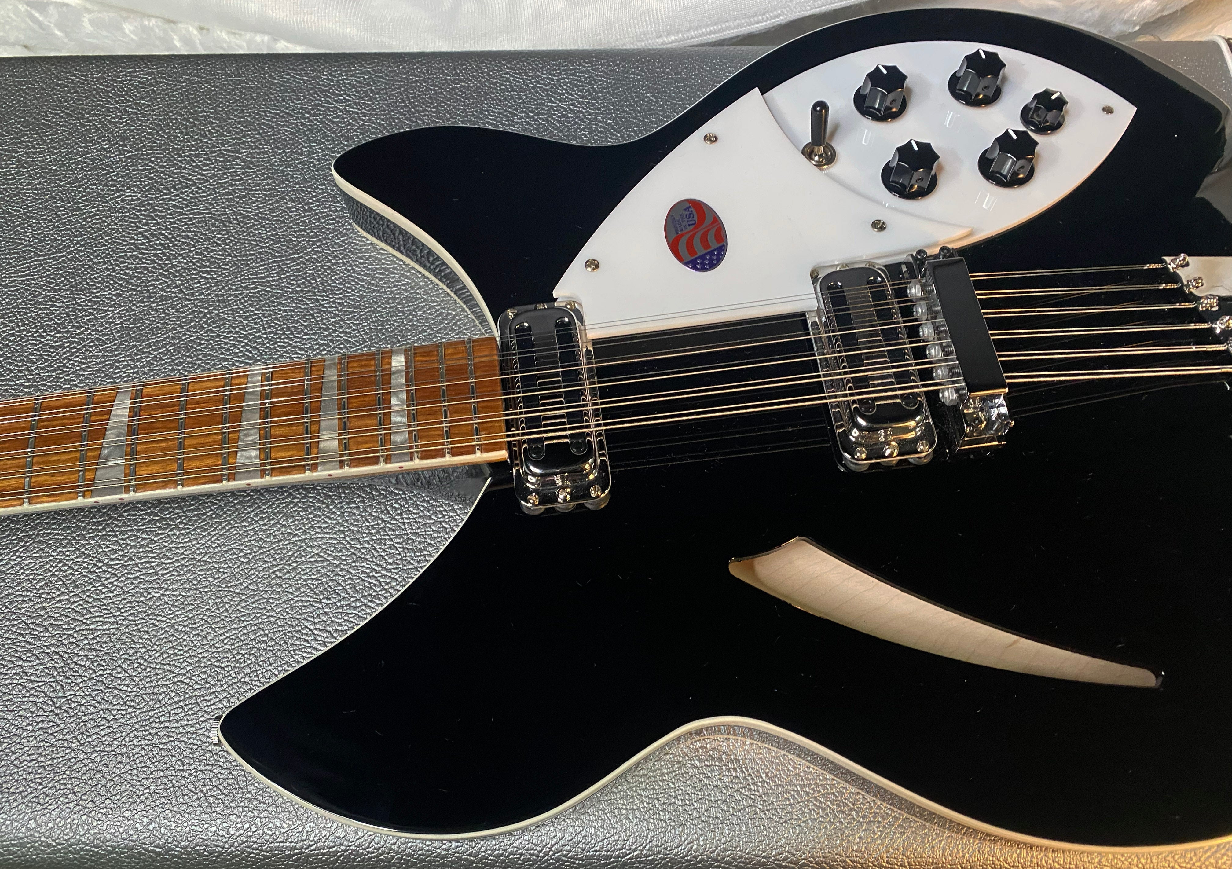 NEW! Rickenbacker 360/12C63 C Series 12-String Electric Guitar Jet Glo - Authorized Dealer - In-Stock! 7.75lbs - G05904