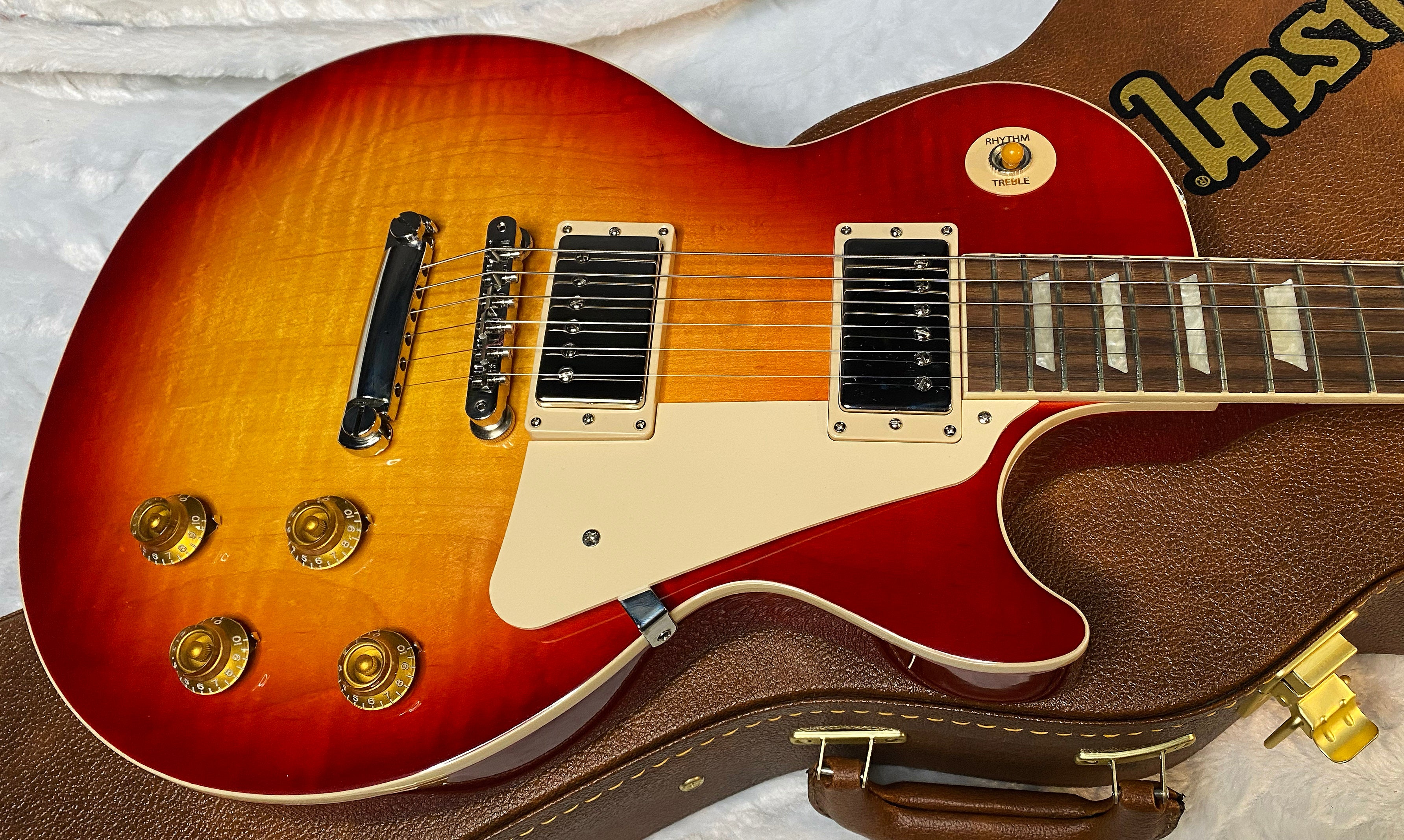 NEW ! Gibson Les Paul Standard '50s - Heritage Cherry Sunburst - 9.5 lbs - Authorized Dealer - G06726