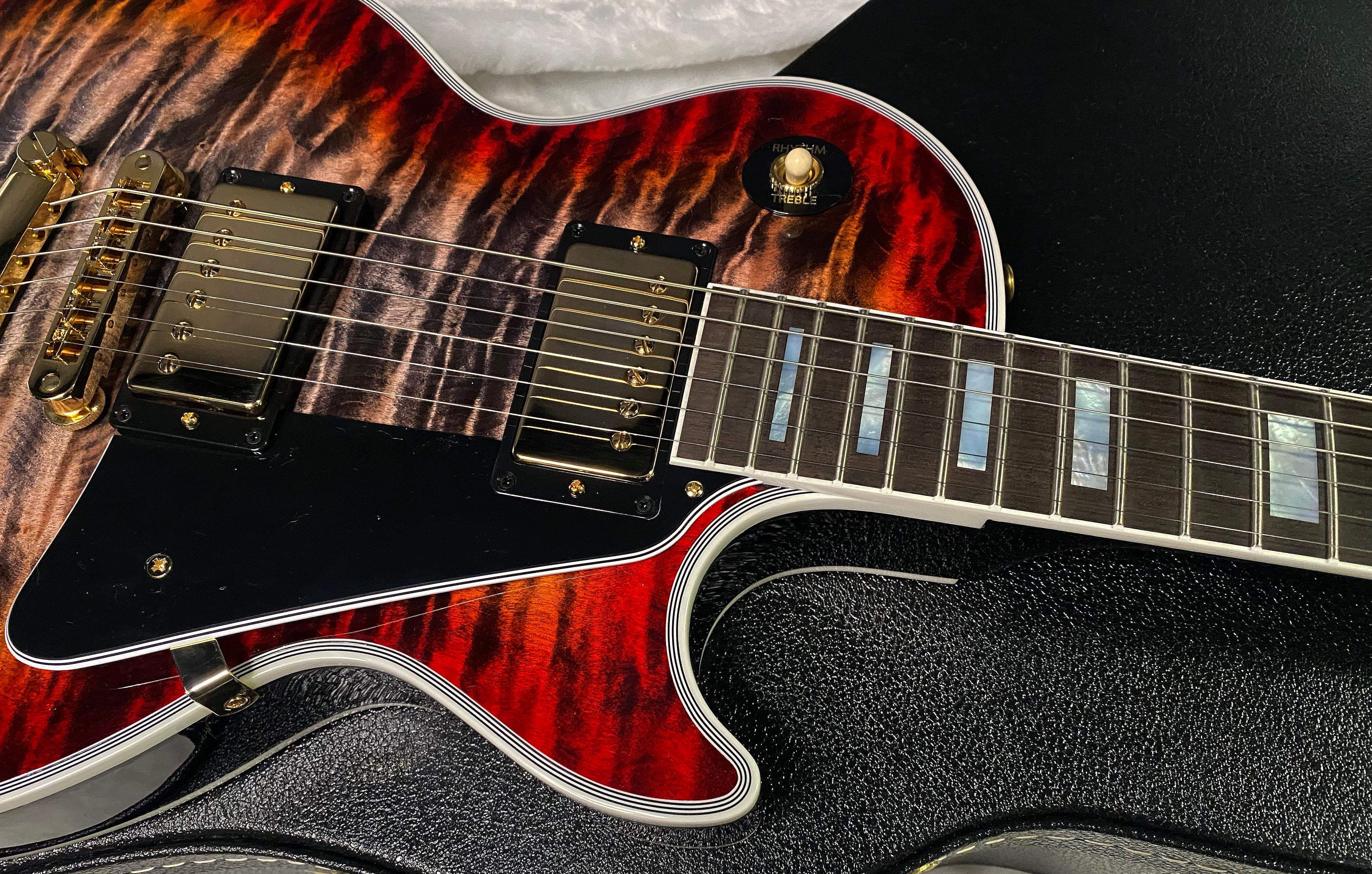NEW! Gibson Dealer Select Custom Shop Les Paul Custom Monster Quilt - Pearl Black Burst - Authorized Dealer - WOW! 10lbs - G07377