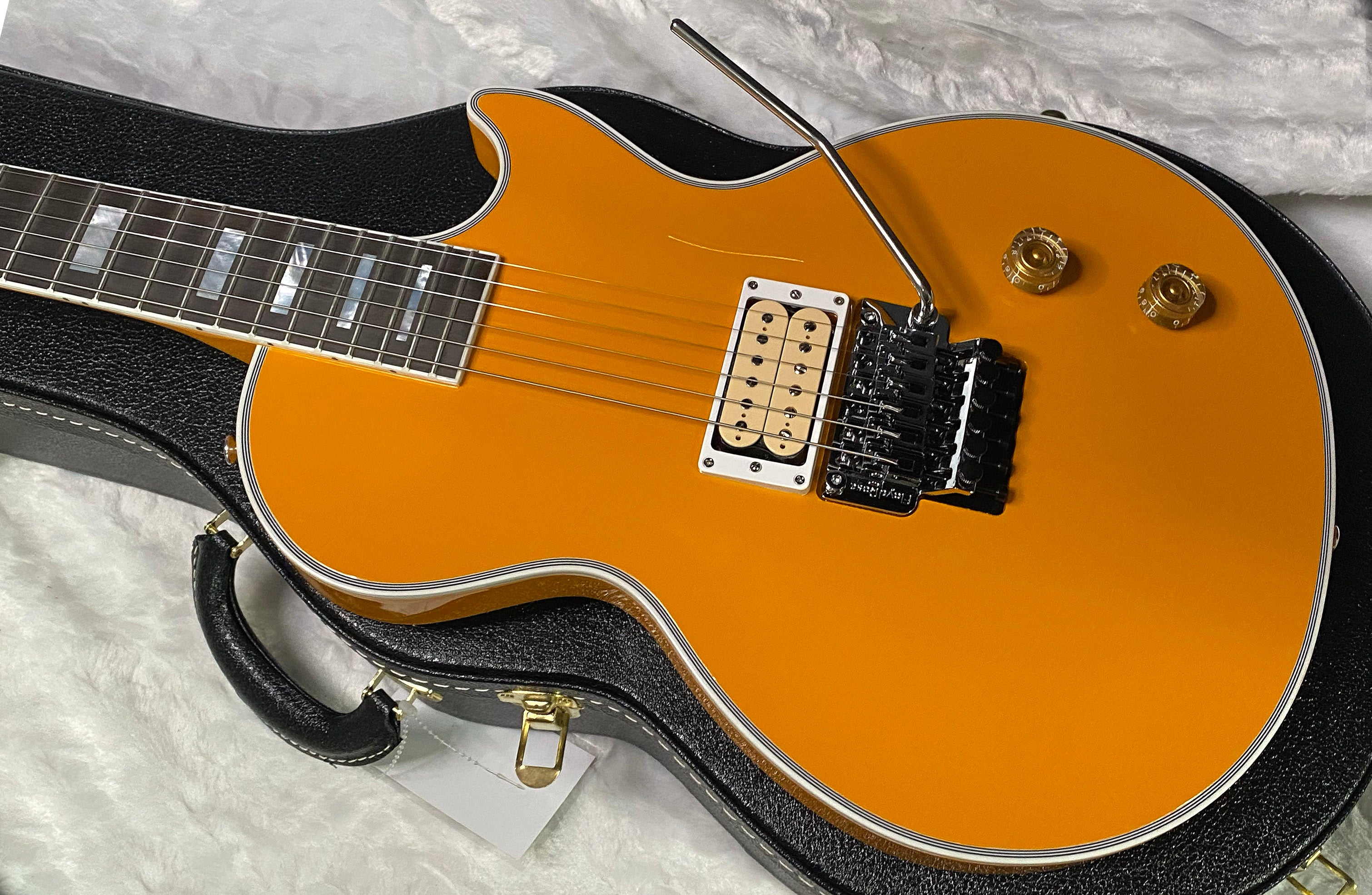 NEW! Gibson Custom Shop Les Paul Custom Axcess Made 2 Measure Grabber Orange - Only 7.5lbs - One Pick-Up - Authorized Dealer - G07390