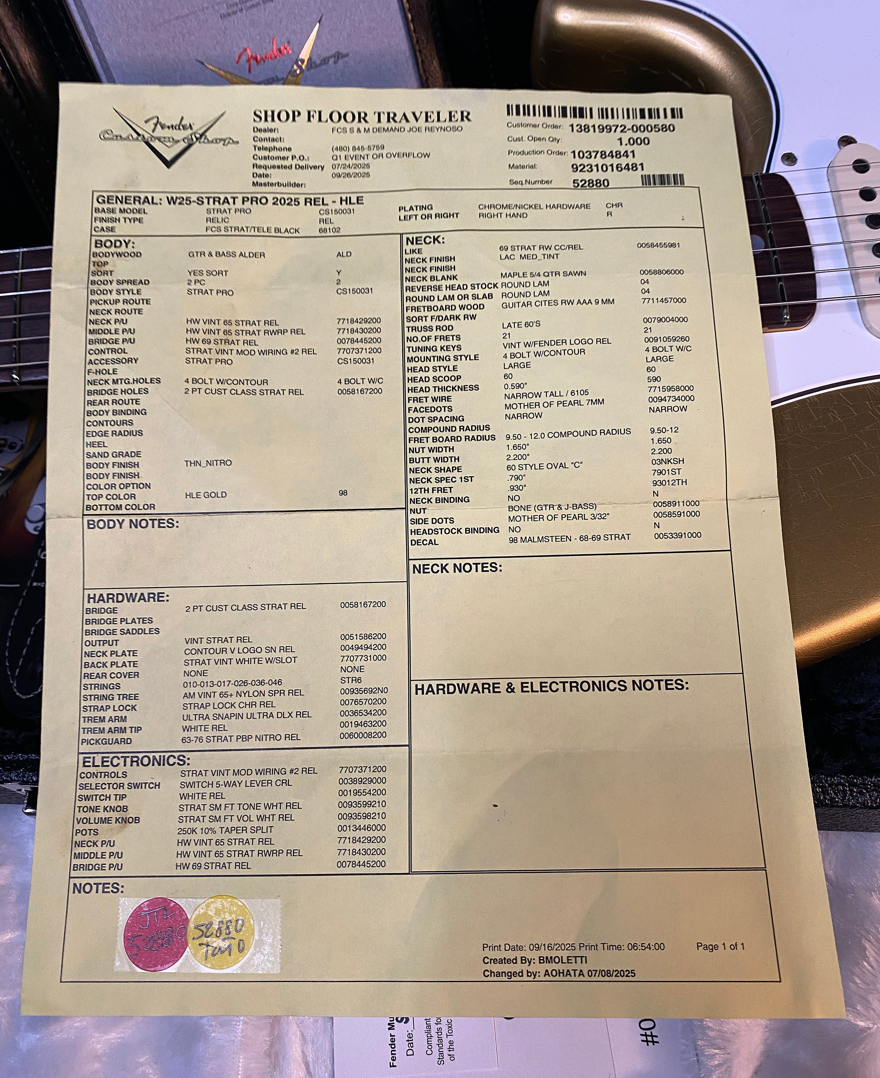 NEW! Fender Custom Shop 2025 NAMM Limited Edition Stratocaster PRO Relic - HLE Gold - Authorized Dealer - 7.6lbs - G05912