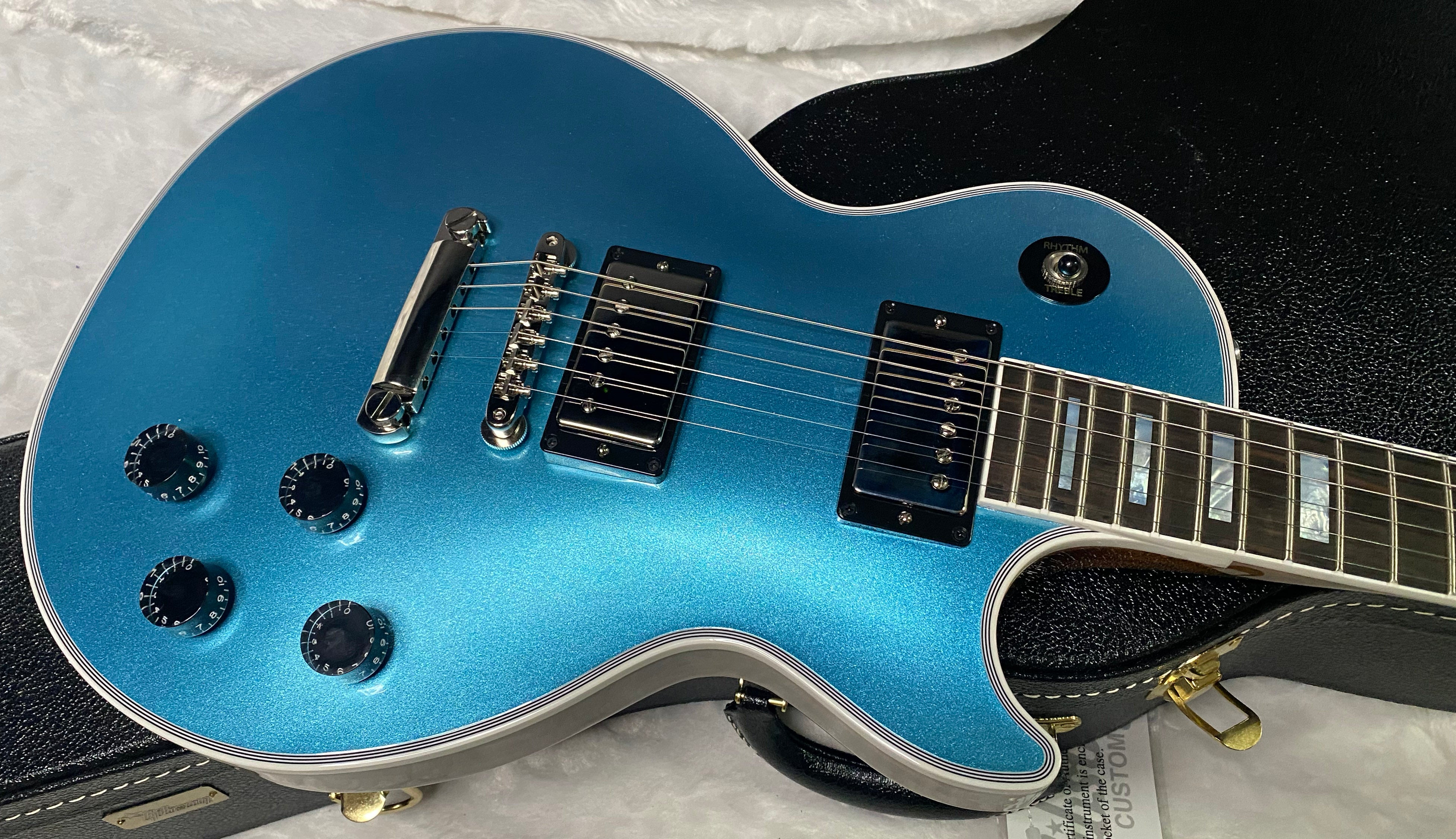 NEW! Gibson Les Paul Custom Axcess - One Of A Kind - ABSOLUTELY KILLER Flame Underneath Ice Blue Sparkle Finish! Only 7.5 lbs - Stinger Headstock - Authorized Dealer - G07381