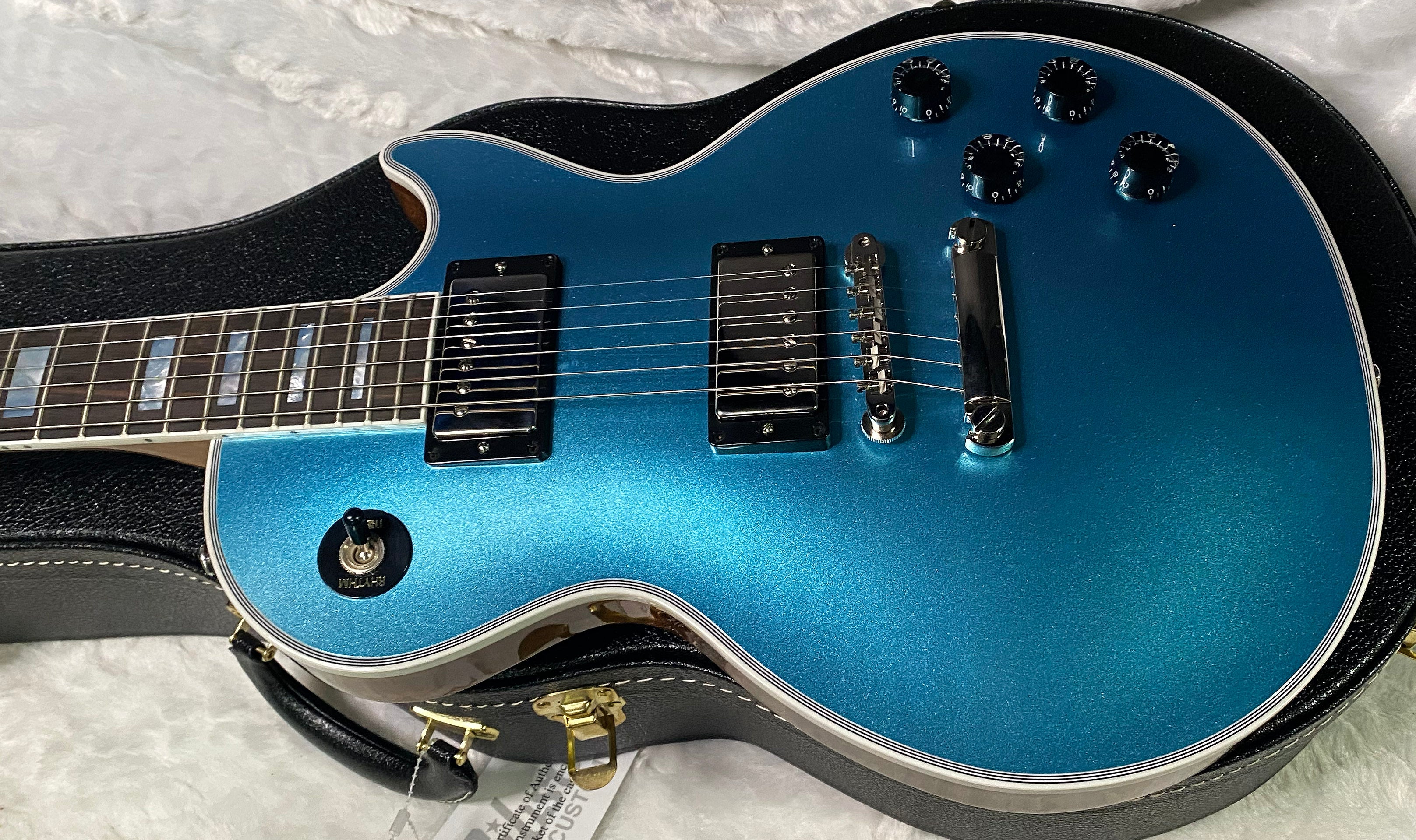 NEW! Gibson Les Paul Custom Axcess - One Of A Kind - ABSOLUTELY KILLER Flame Underneath Ice Blue Sparkle Finish! Only 7.5 lbs - Stinger Headstock - Authorized Dealer - G07381