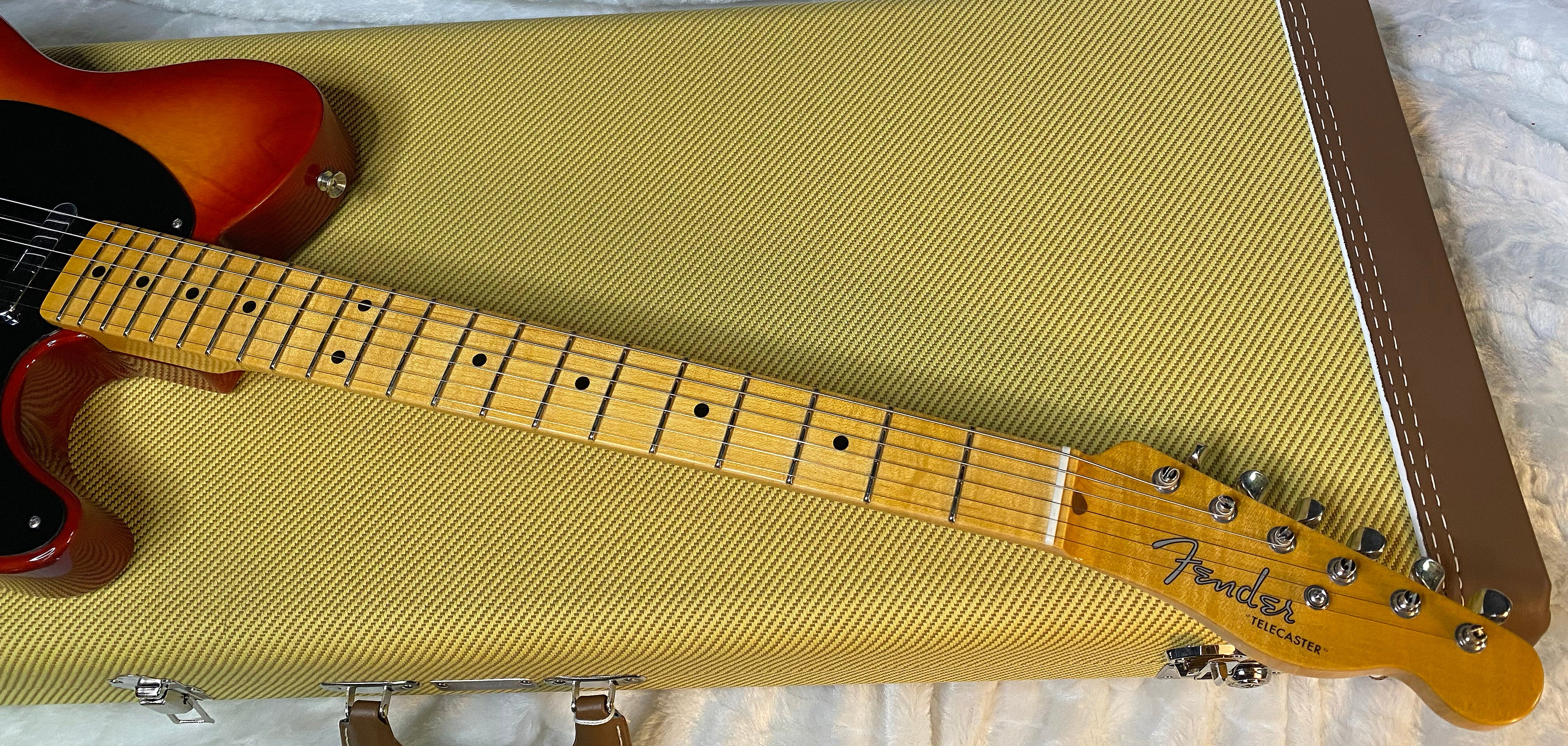 NEW! Fender '54 Limited Edition Telecaster - Handwound PU's - Time Capsule - TCP - Custom Shop - Authorized Dealer - Aged Cherry Sunburst - 7.2lbs - G05907