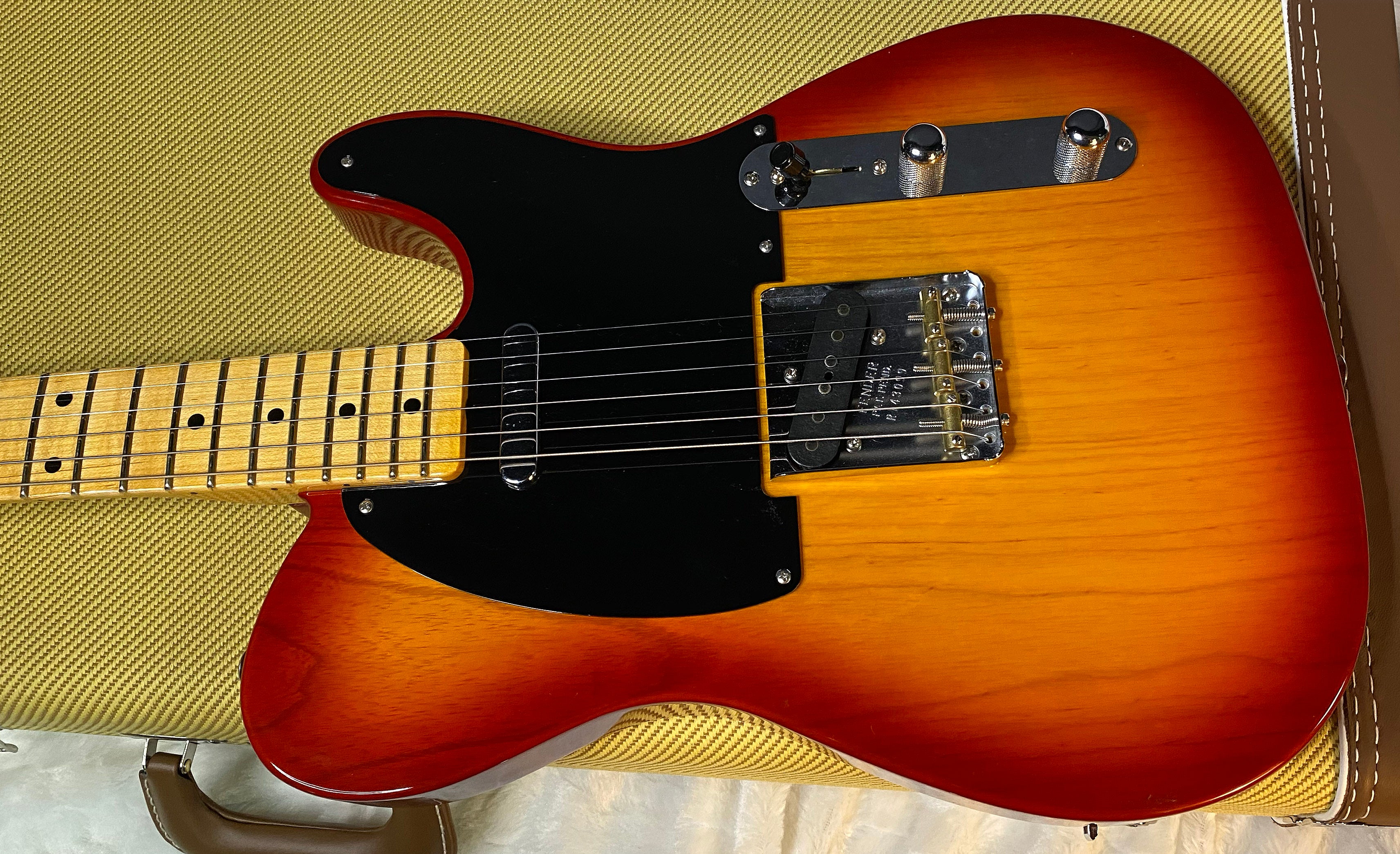 NEW! Fender '54 Limited Edition Telecaster - Handwound PU's - Time Capsule - TCP - Custom Shop - Authorized Dealer - Aged Cherry Sunburst - 7.2lbs - G05907