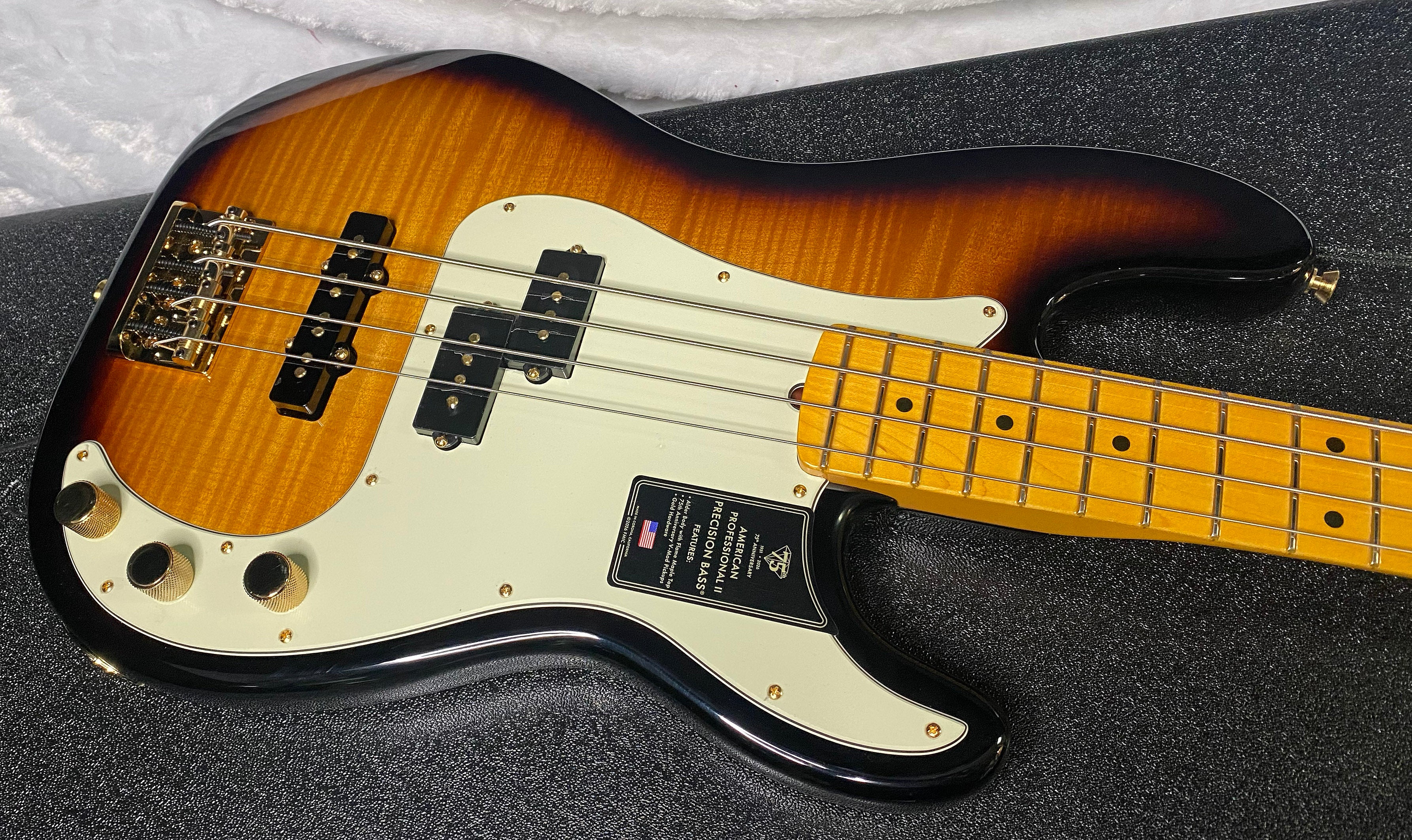 NEW! Fender 75th Anniversary American Professional PJ Bass - 2-Color Sunburst - Flame Top - 9.3lbs - Authorized Dealer - G06680