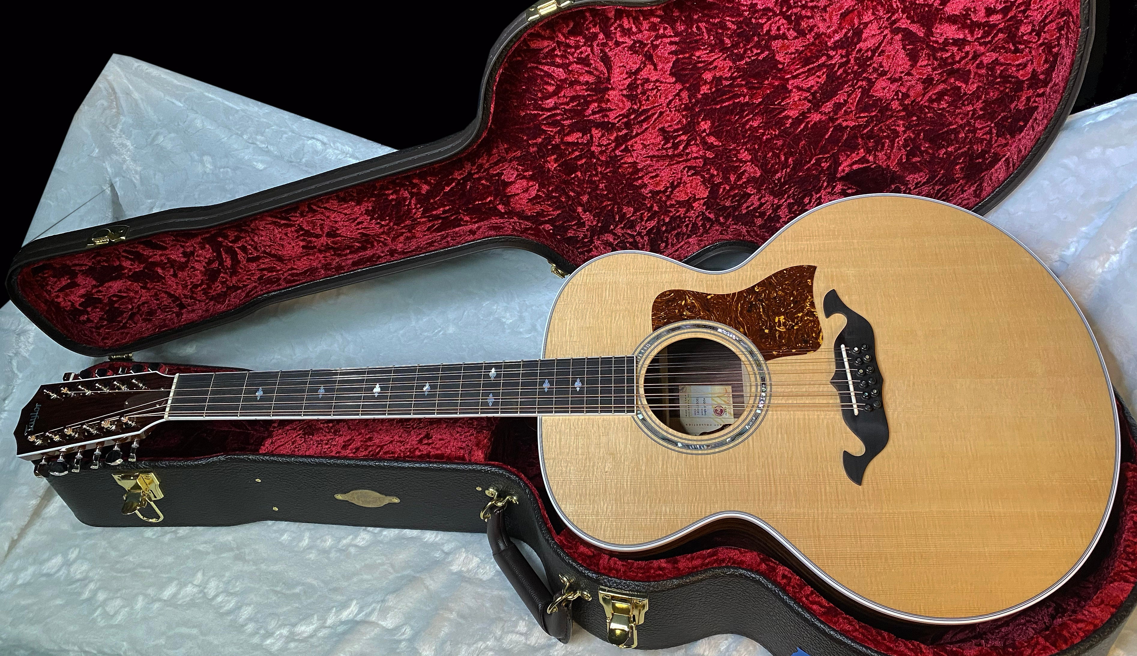 MINT ! Taylor 855e Legacy 12-string Acoustic-Electric Guitar - Natural - 5.5lbs - Authorized Dealer - G05276 • SAVE BIG!