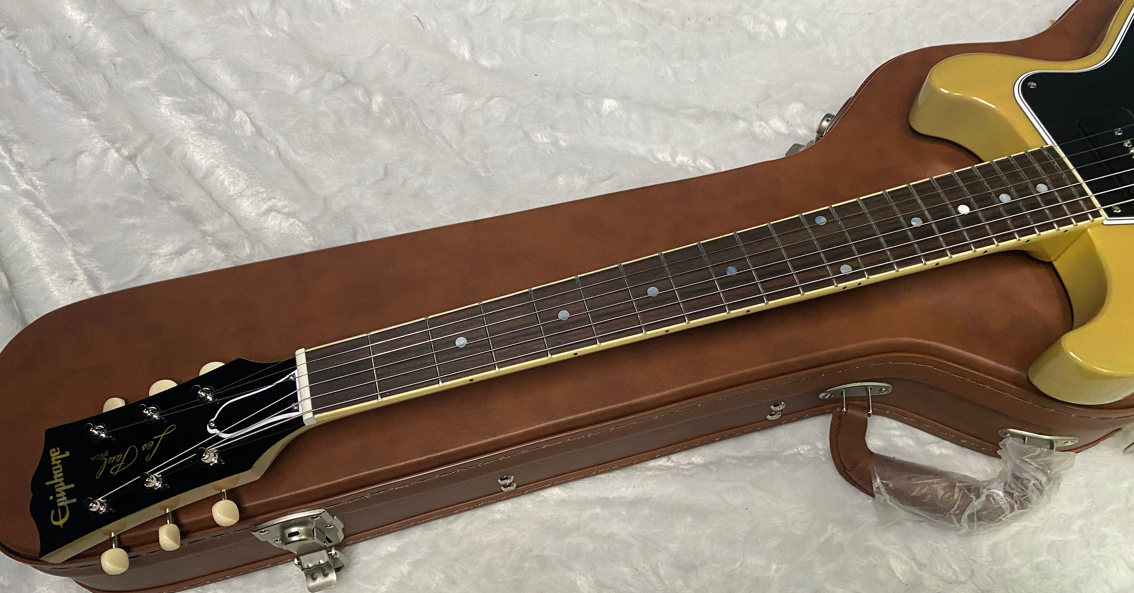 NEW Epiphone Inspired by Gibson 1960 Les Paul Special Double Cut Reissue Electric Guitar - TV Yellow - 9.3lbs - Authorized Dealer - G06749