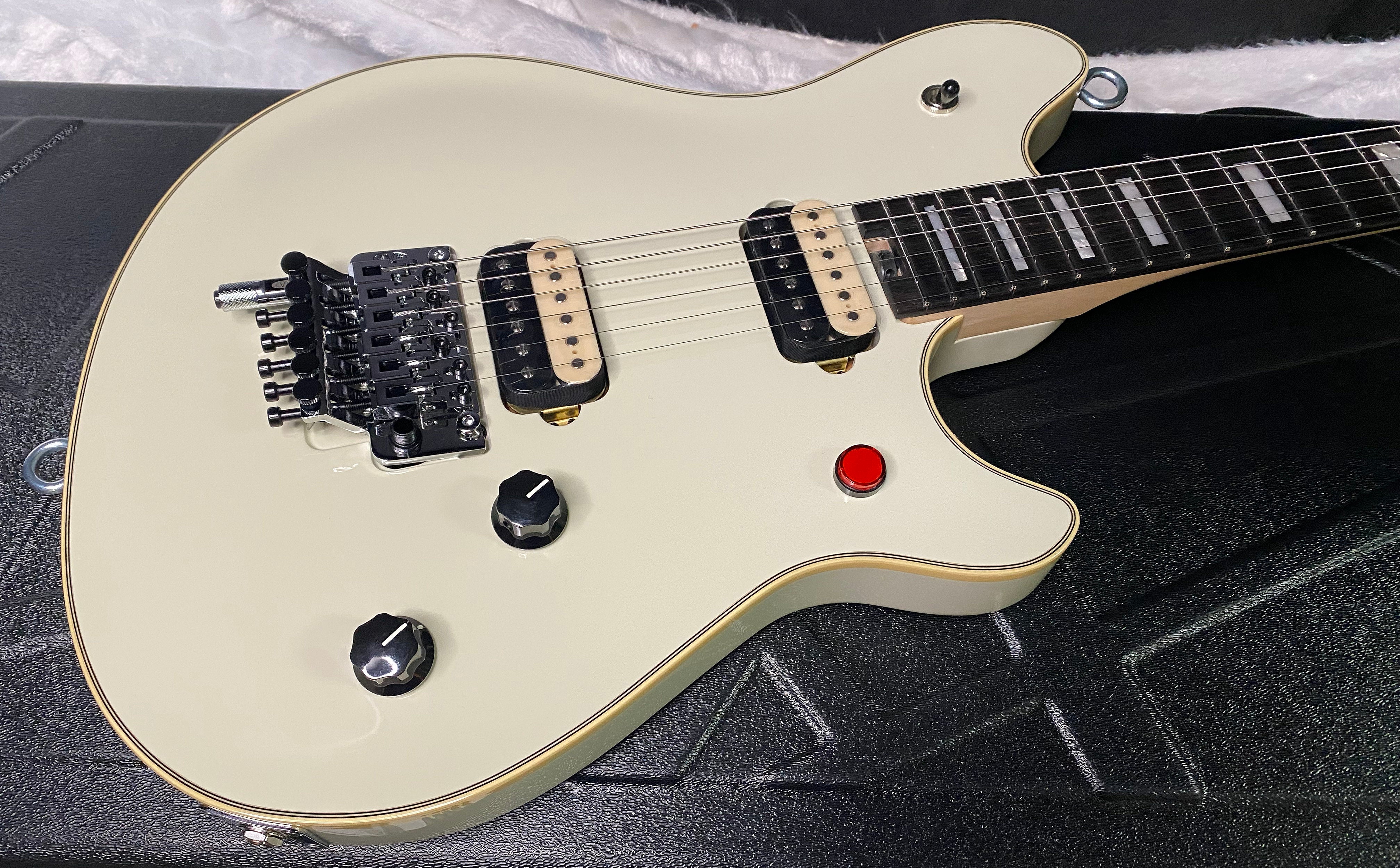 NEW! EVH MIJ Series EVH Signature Wolfgang - Made In Japan - Ivory - Authorized Dealer - 8.3lbs - G07371