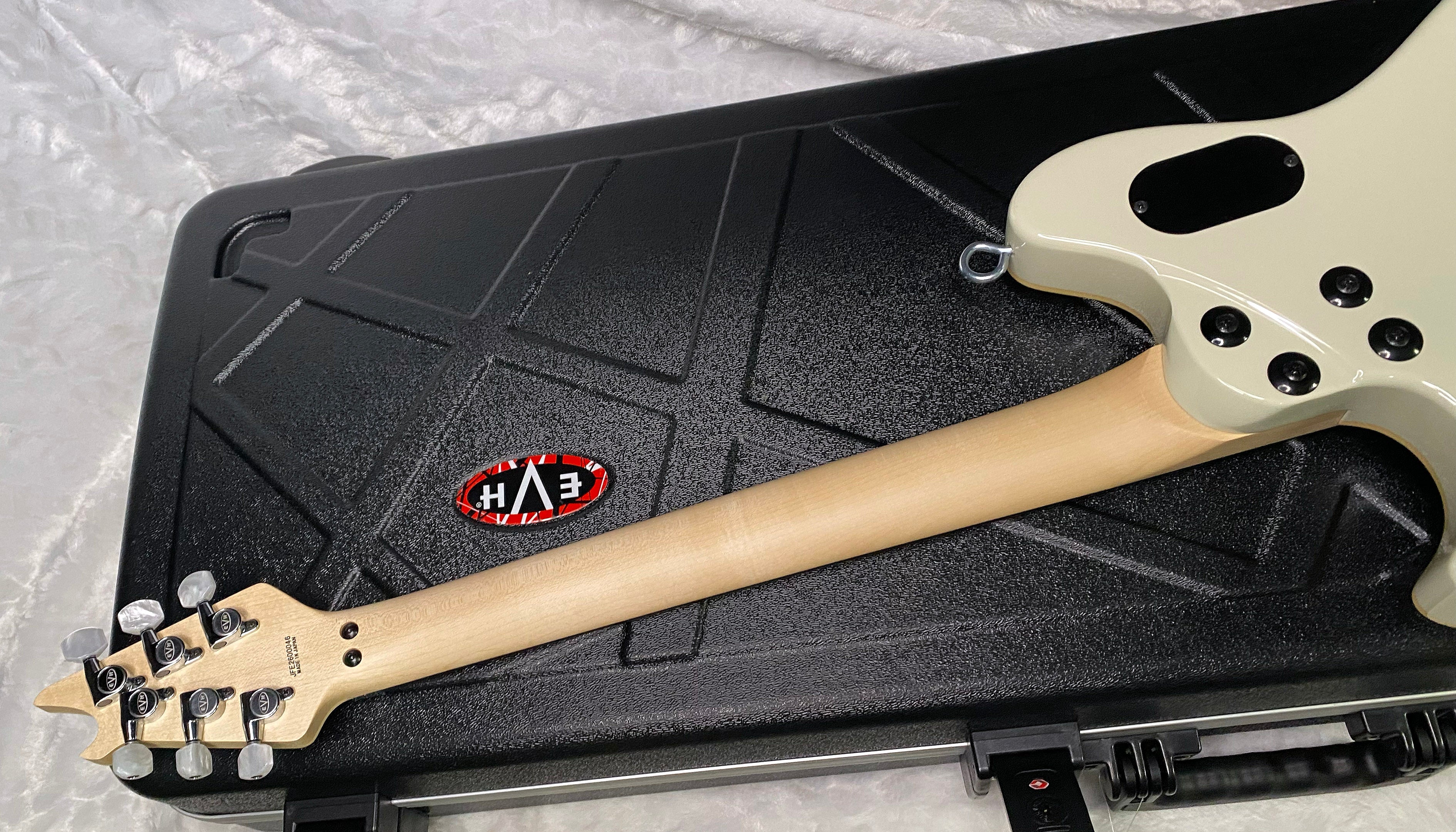 NEW! EVH MIJ Series EVH Signature Wolfgang - Made In Japan - Ivory - Authorized Dealer - 8.3lbs - G07371