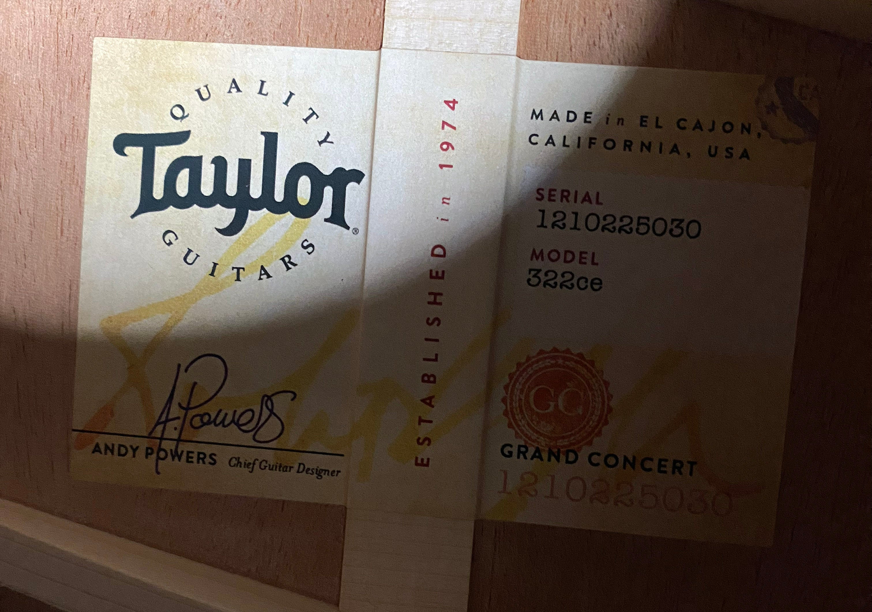 NEW! Taylor 322ce V-Class Grand Concert Acoustic-Electric Guitar - Tobacco - Authorized Dealer - 4.4lbs G06285