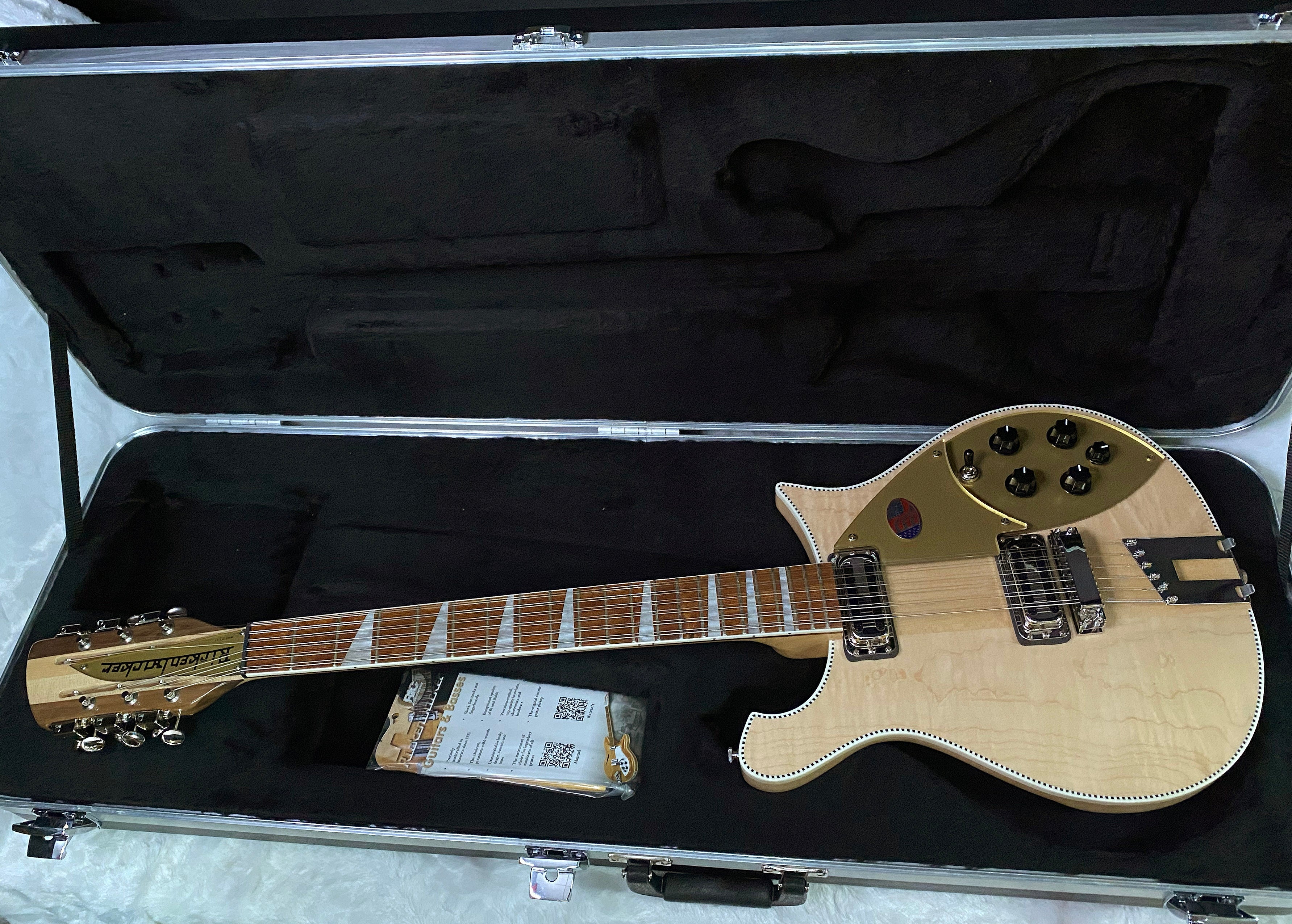 NEW! Rickenbacker 660/12 Maple Glo MG - Only 7.65 lbs - Authorized Dealer - G07428