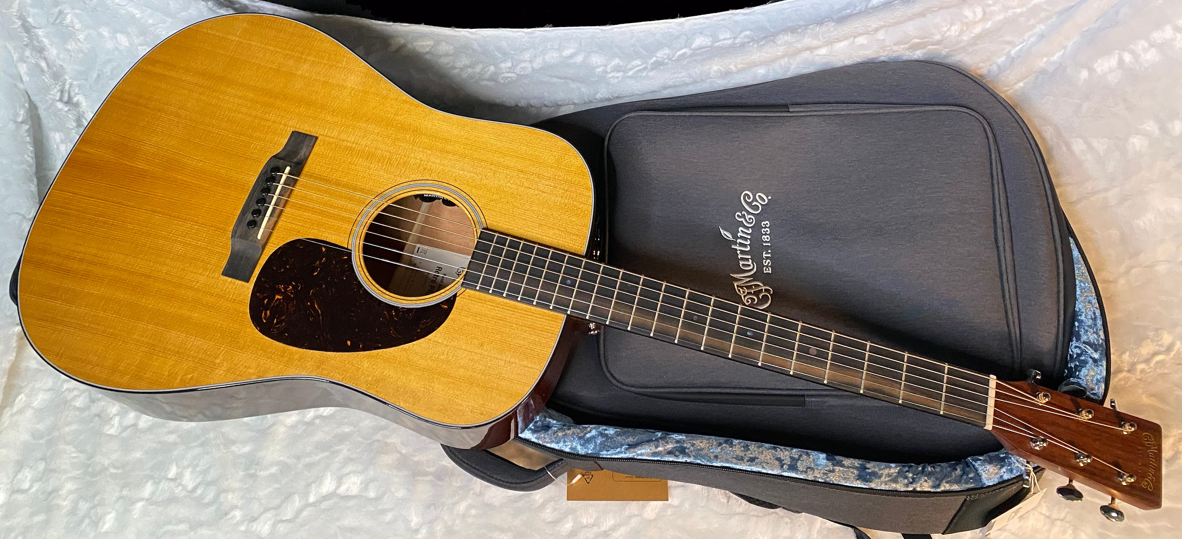 NEW! Martin DE Retro Plus Mahogany Road Series Acoustic-Electric Guitar - Natural Aging Toner - Authorized Dealer - 4.55lbs - G05318