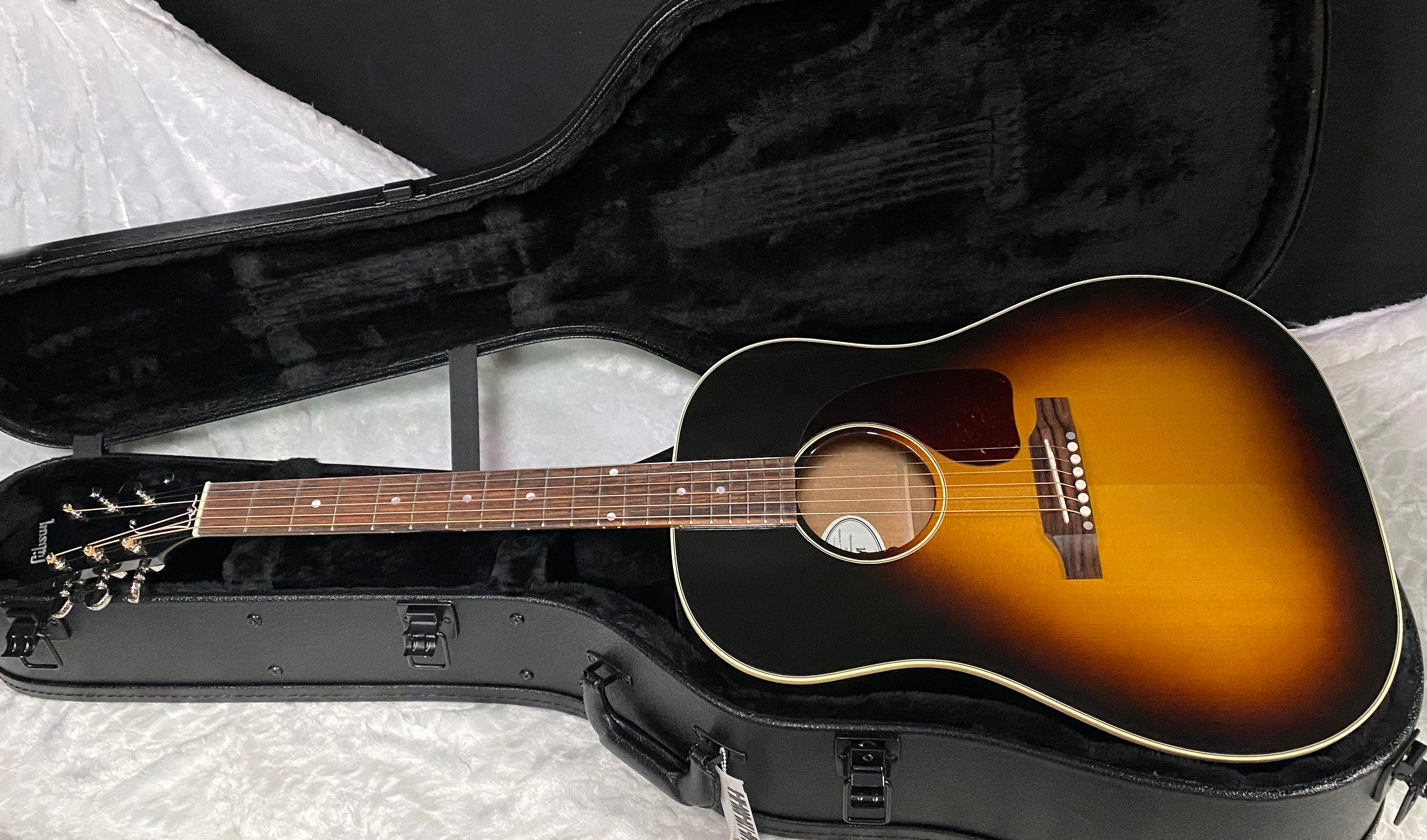 NEW! Gibson J-45 Standard Acoustic Electric Guitar - Vintage Sunburst - Authorized Dealer - 4.4lbs - G07420