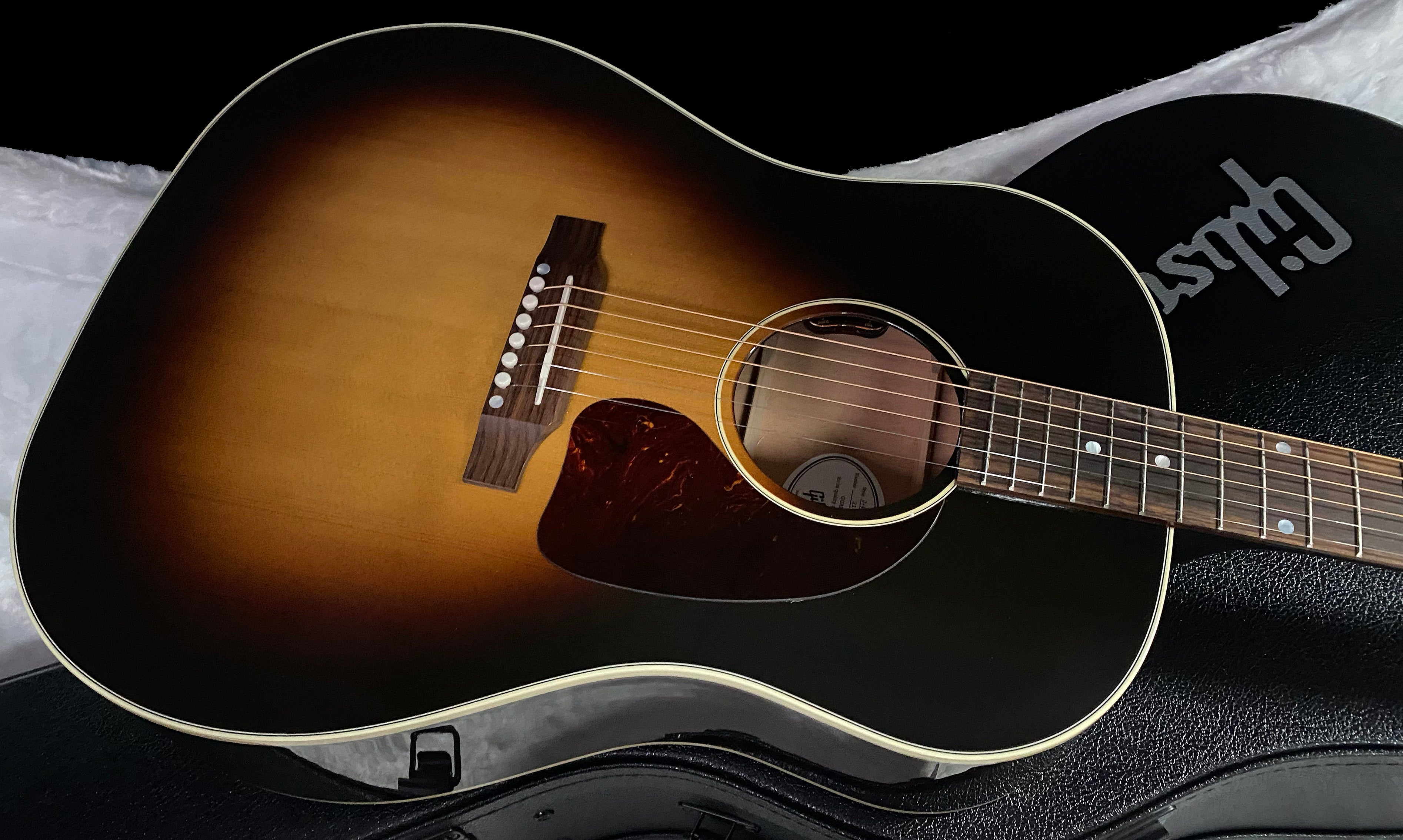 NEW! Gibson J-45 Standard Acoustic Electric Guitar - Vintage Sunburst - Authorized Dealer - 4.75lbs - G07426