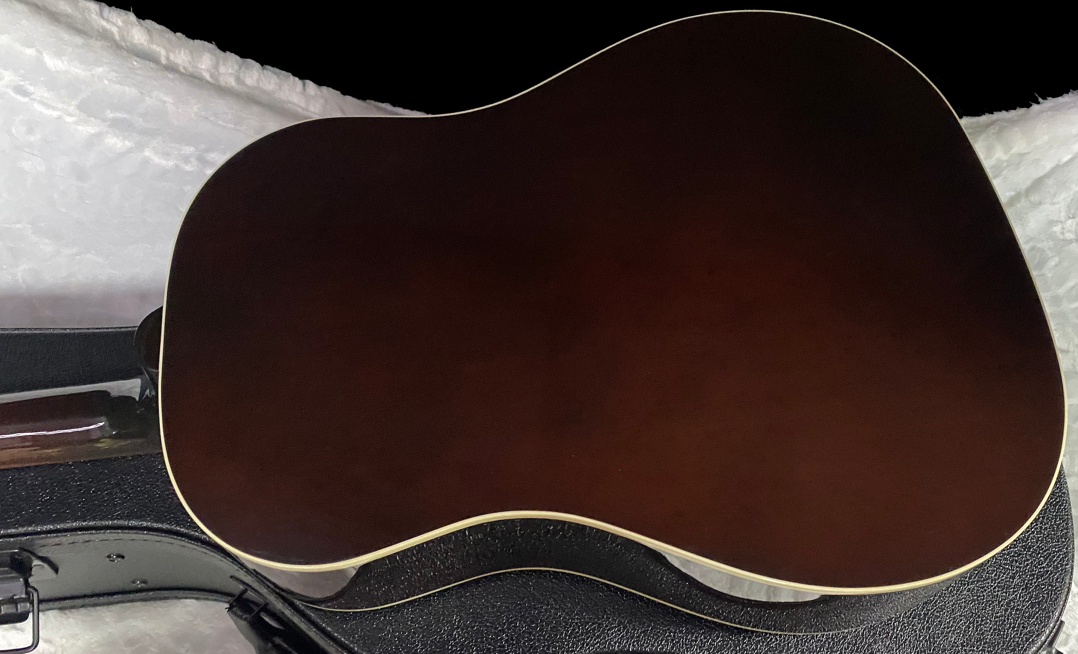 NEW! Gibson J-45 Standard Acoustic Electric Guitar - Vintage Sunburst - Authorized Dealer - 4.75lbs - G07426