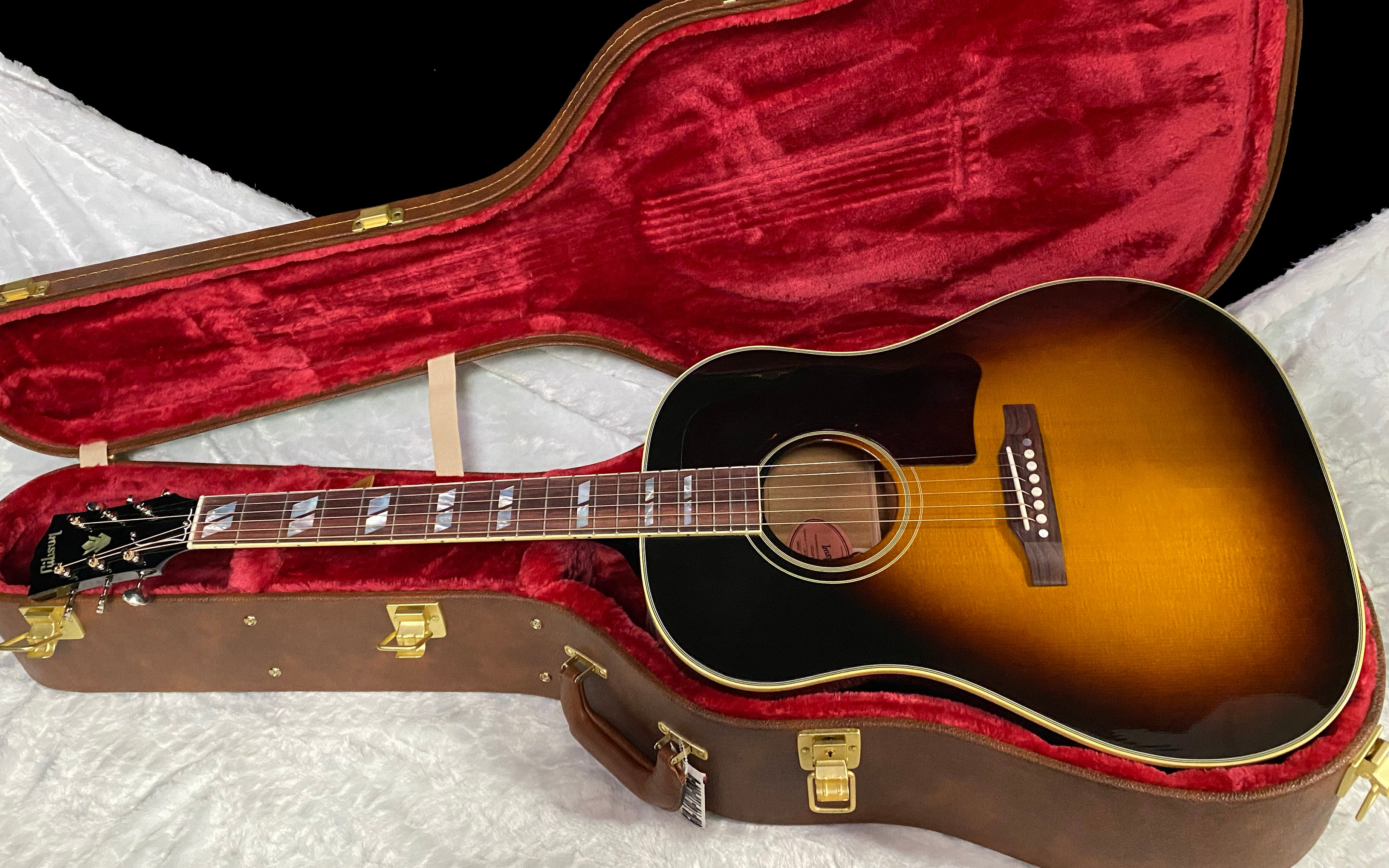 NEW ! Gibson Southern Jumbo Original Vintage Sunburst - 4.2 lbs - Authorized Dealer - G07427
