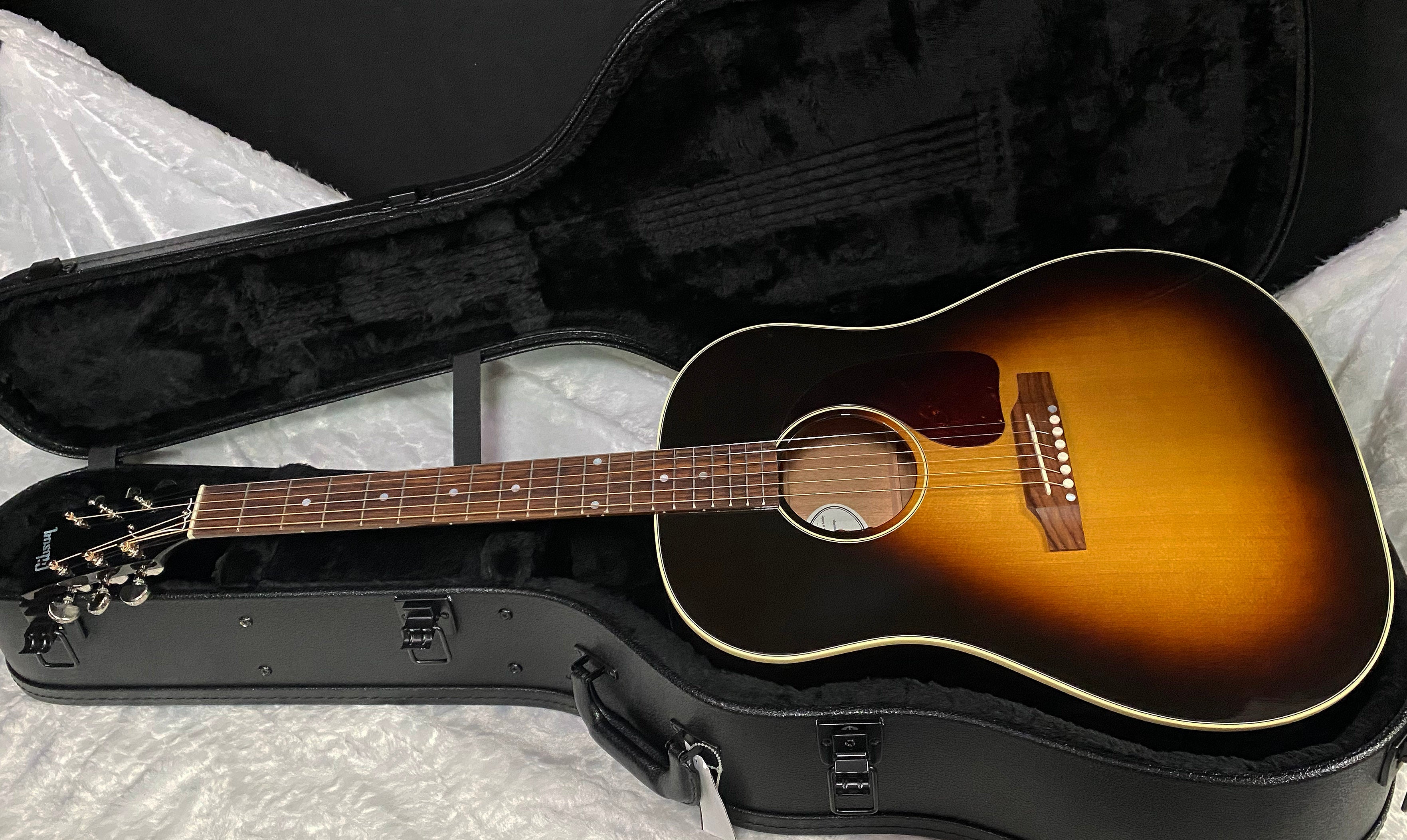 NEW! Gibson J-45 Standard Acoustic Electric Guitar - Vintage Sunburst - Authorized Dealer - 4.65lbs - G07417