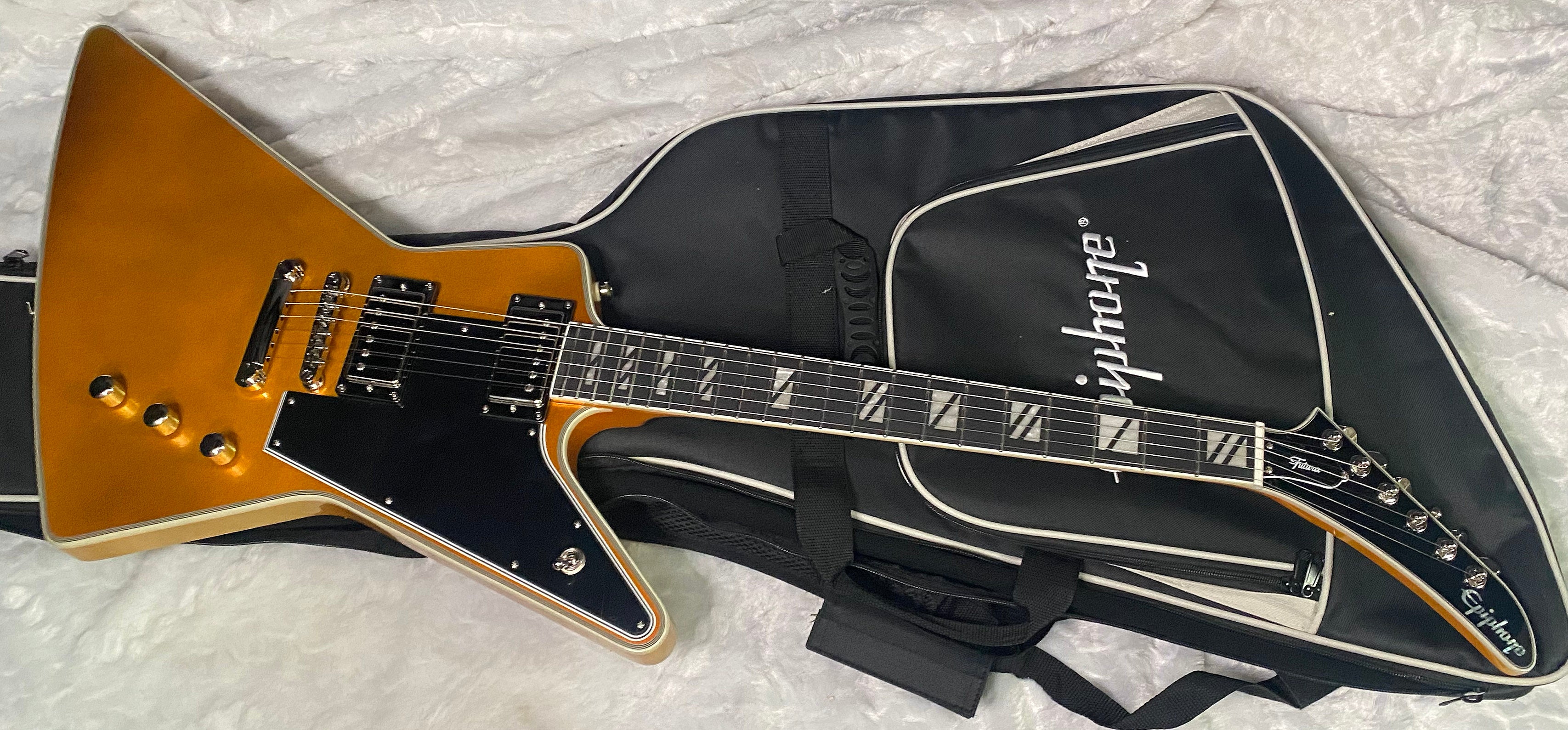 NEW! Epiphone Futura Explorer Custom - Firestorm Shift Finish - Deluxe Gig Bag - 9.2 lbs - Authorized Dealer - G07325