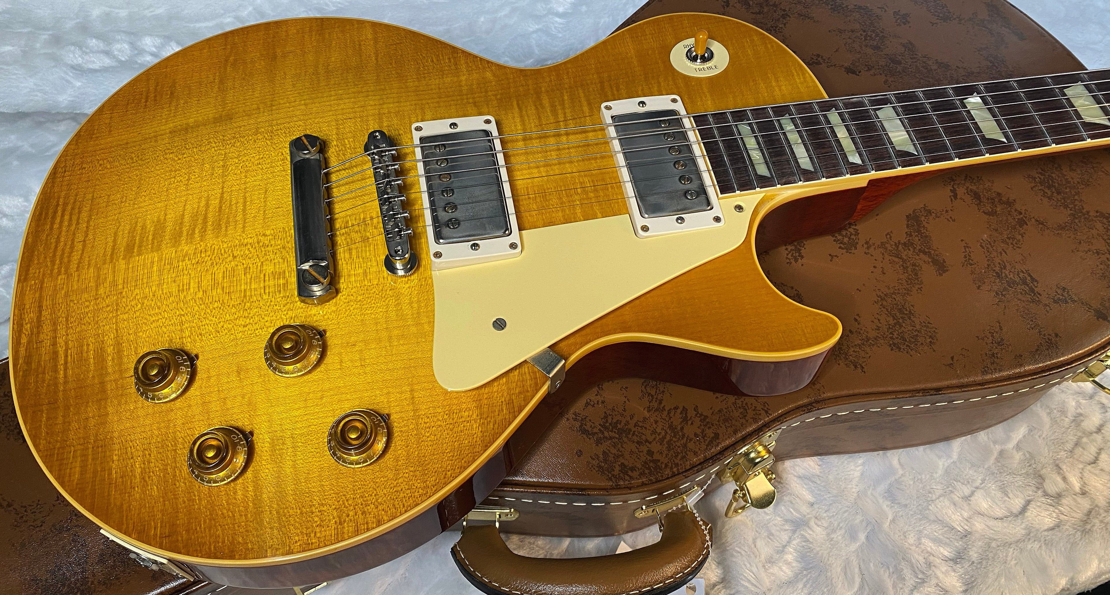 NEW ! Gibson Custom Shop '58 Les Paul Standard 1958 - Lemon Burst VOS - Nice Flame Top - Authorized Dealer -8.9lbs - G05997
