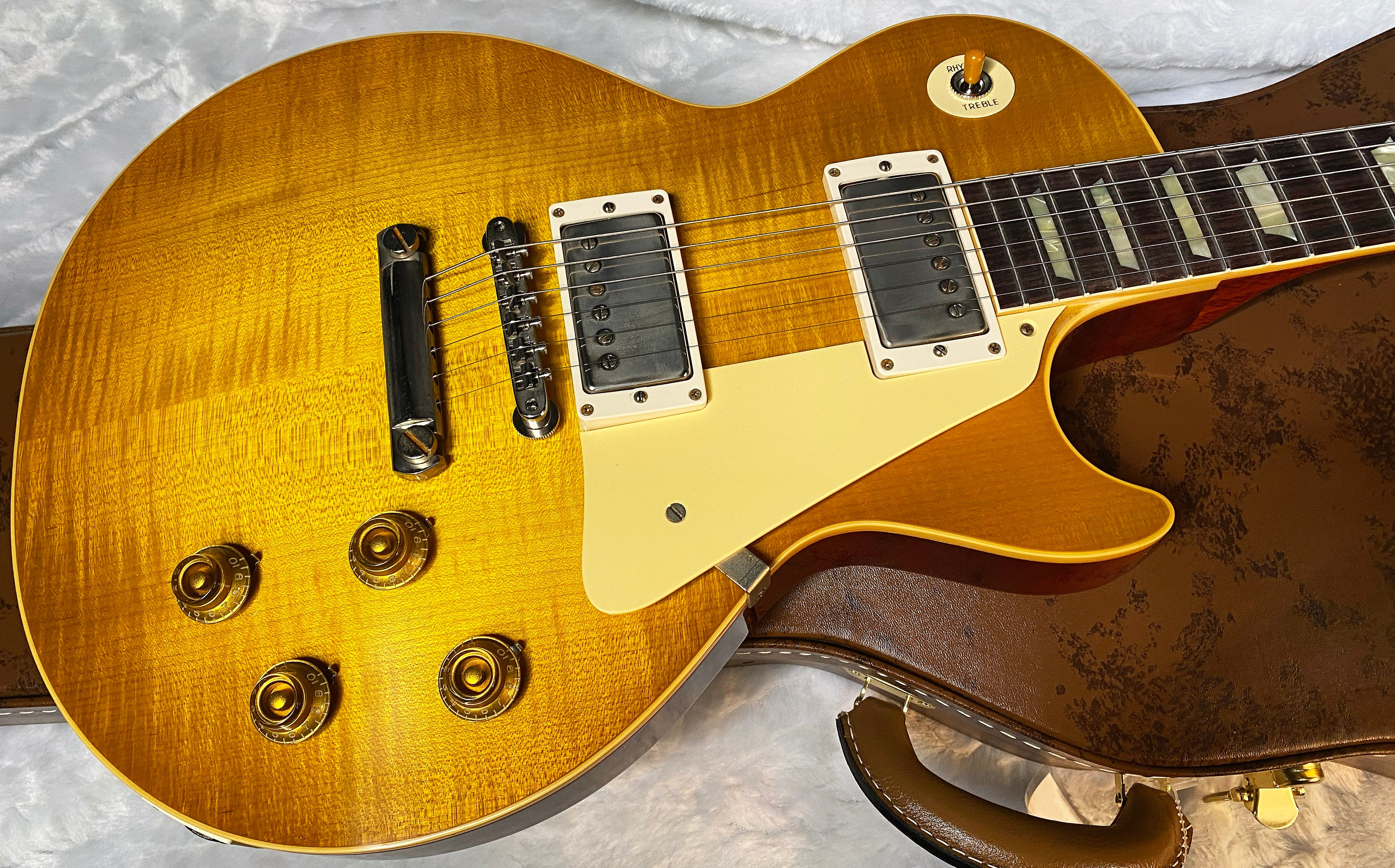 NEW ! Gibson Custom Shop '58 Les Paul Standard 1958 - Lemon Burst VOS - Nice Flame Top - Authorized Dealer -8.9lbs - G05997