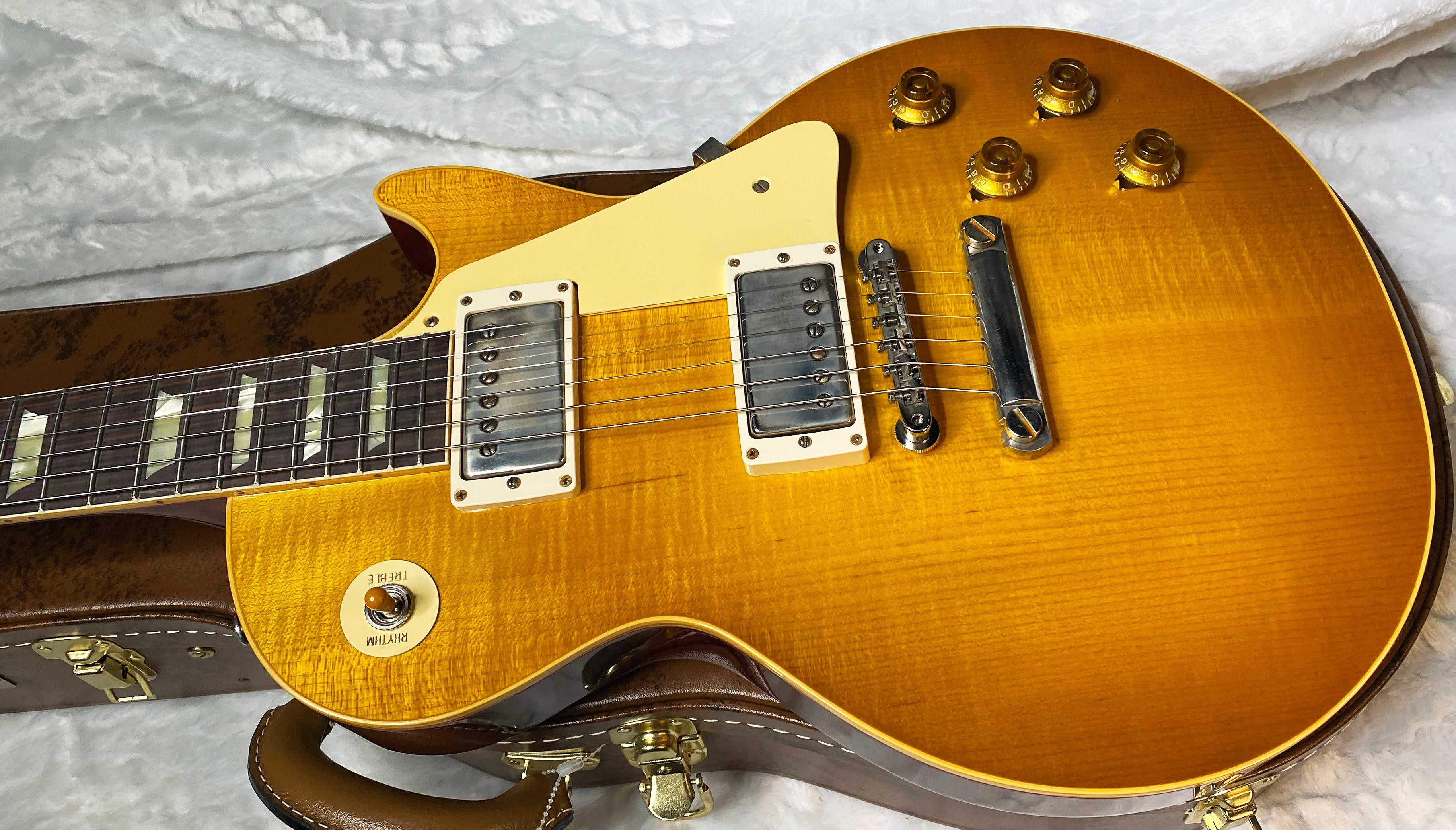 NEW ! Gibson Custom Shop '58 Les Paul Standard 1958 - Lemon Burst VOS - Nice Flame Top - Authorized Dealer -8.9lbs - G05997