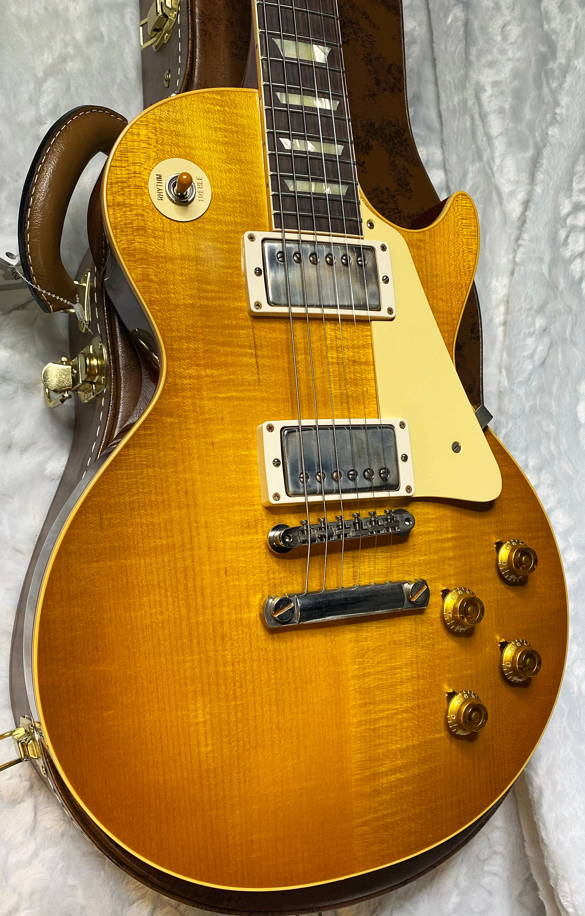 NEW ! Gibson Custom Shop '58 Les Paul Standard 1958 - Lemon Burst VOS - Nice Flame Top - Authorized Dealer -8.9lbs - G05997