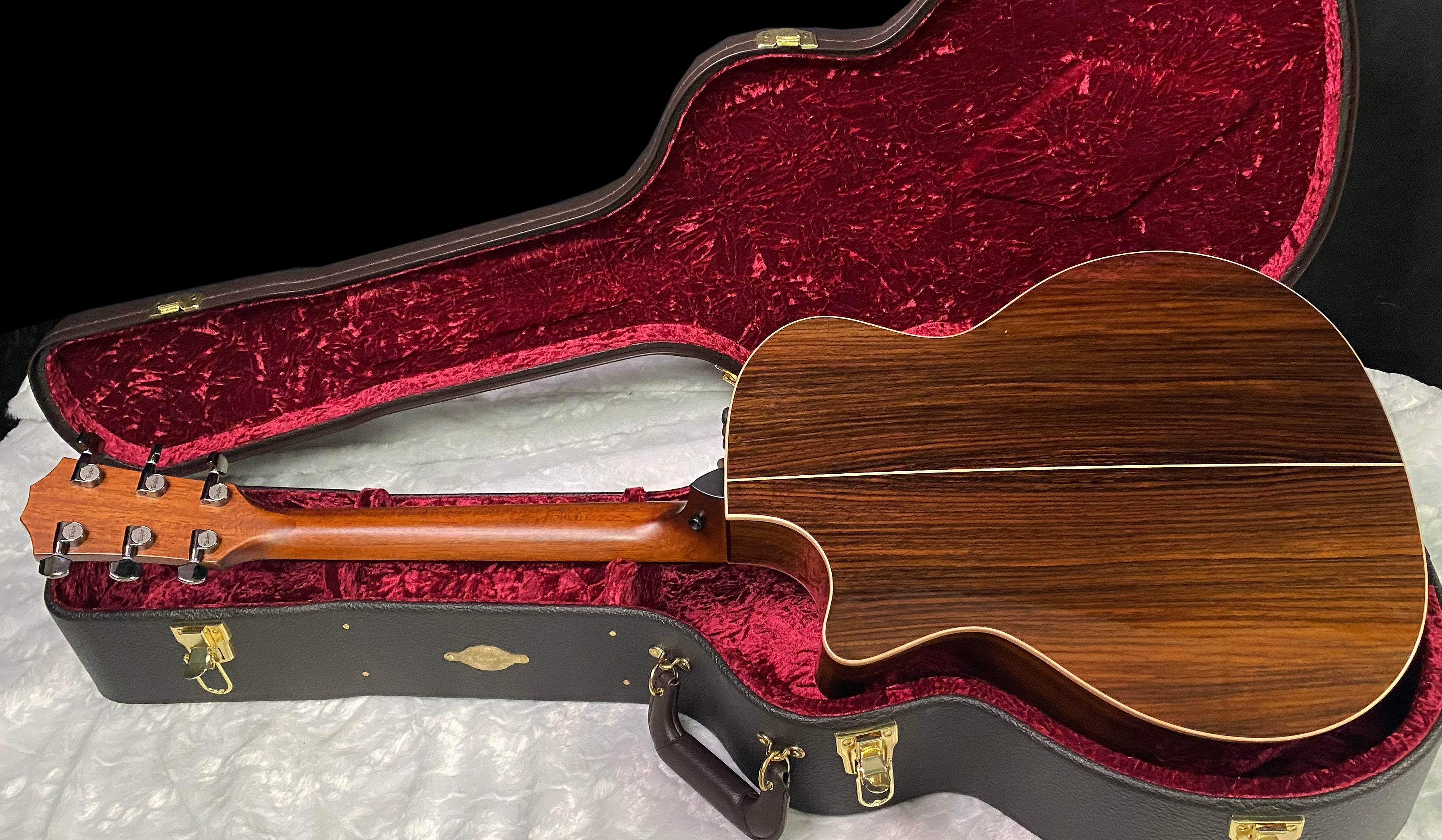 MINT! Taylor 814ce Acoustic-Electric Guitar - ES2 Electronics - 4.7lbs - Authorized Dealer - G07437