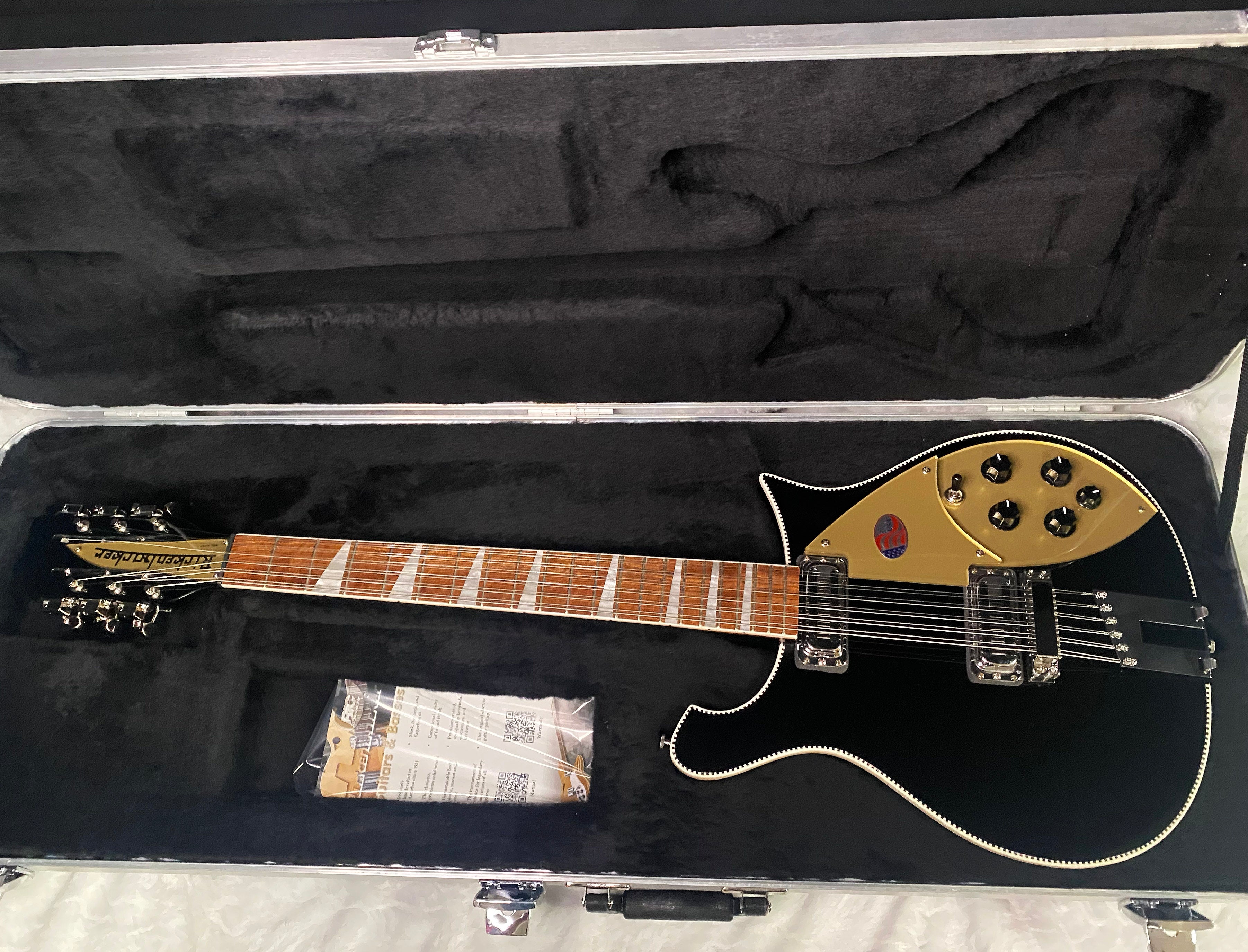 NEW! Rickenbacker 660/12 Jet Glo JG - 7.55lbs - 12-String - Authorized Dealer - G07440