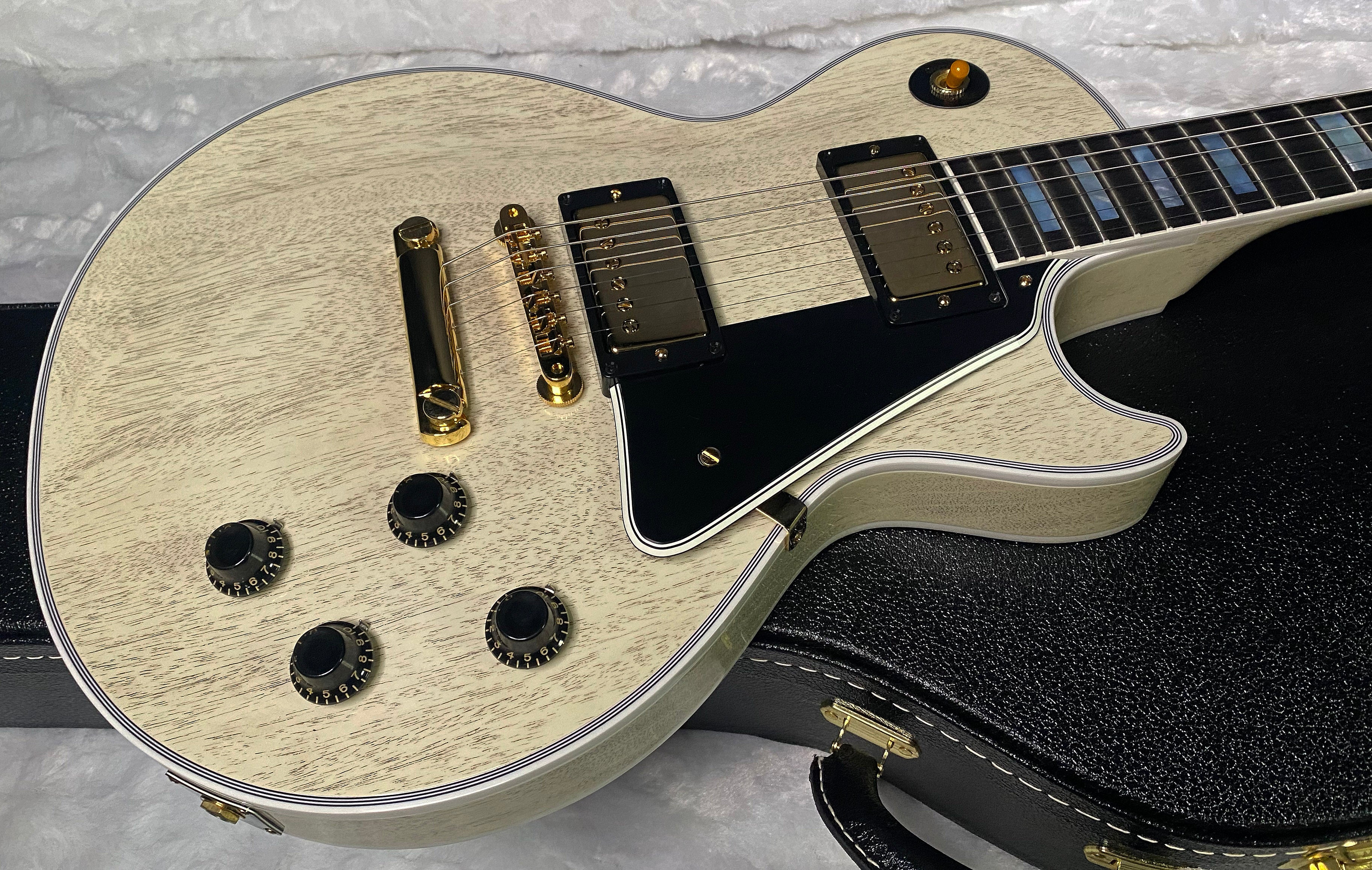 NEW! Gibson Les Paul Custom 1957 Reissue VOS - Custom Ordered in TV White - Custom Shop - 8.4 lbs - Authorized Dealer - G07458