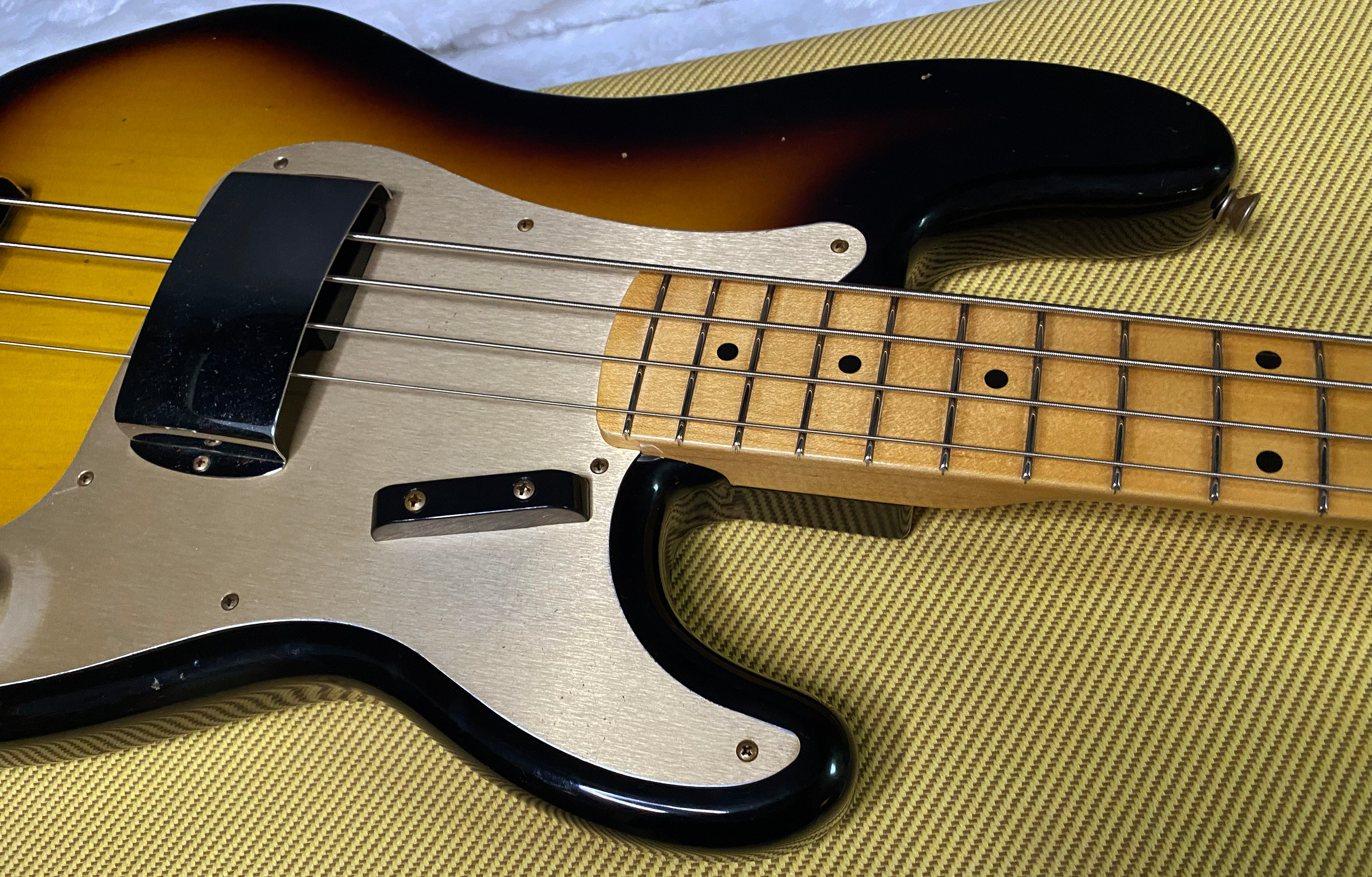 NEW! Fender Custom Shop 1958 Precision Bass Journeyman Relic - 2-Tone Sunburst - Authorized Dealer - 8.8lbs - G07461