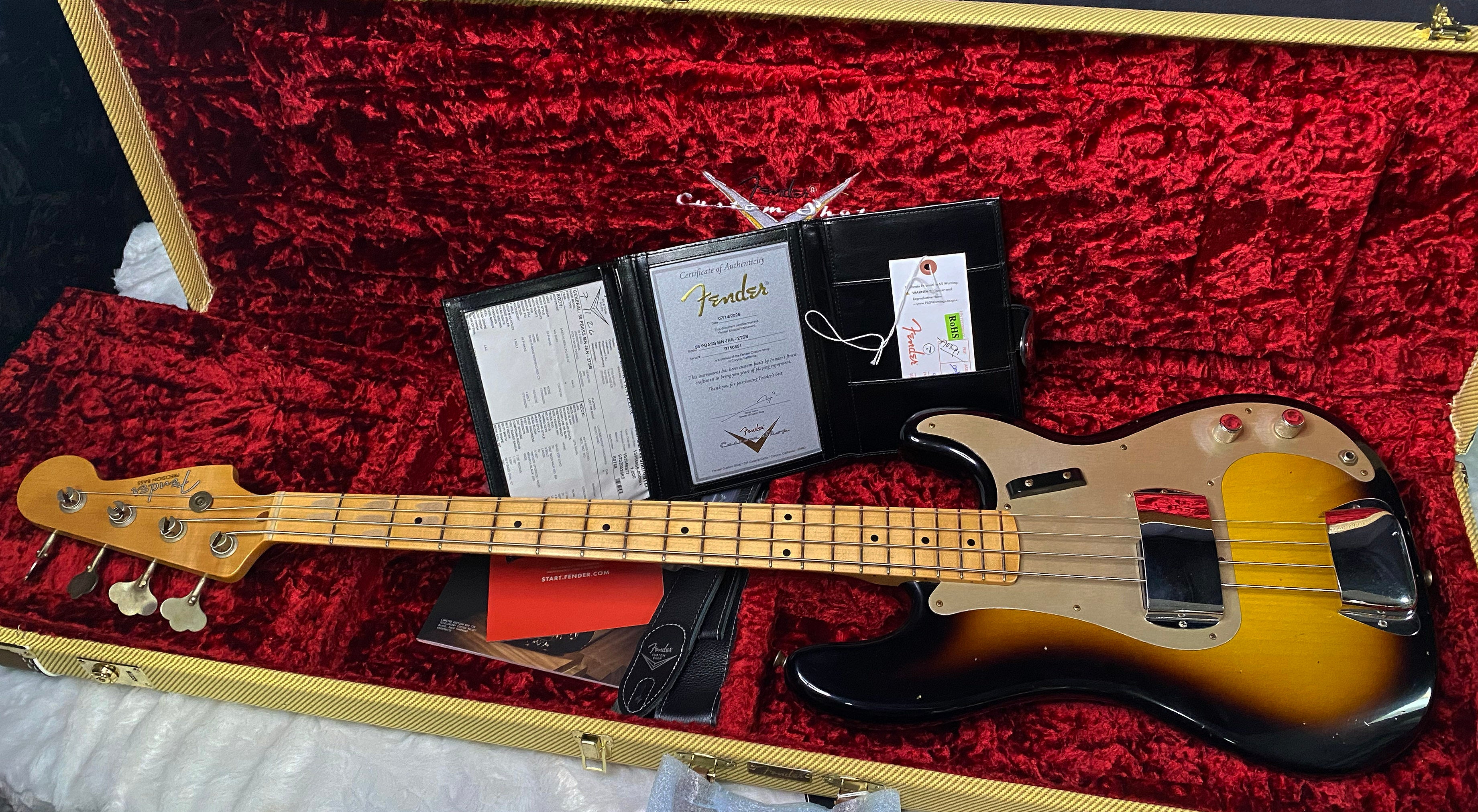 NEW! Fender Custom Shop 1958 Precision Bass Journeyman Relic - 2-Tone Sunburst - Authorized Dealer - 8.8lbs - G07461