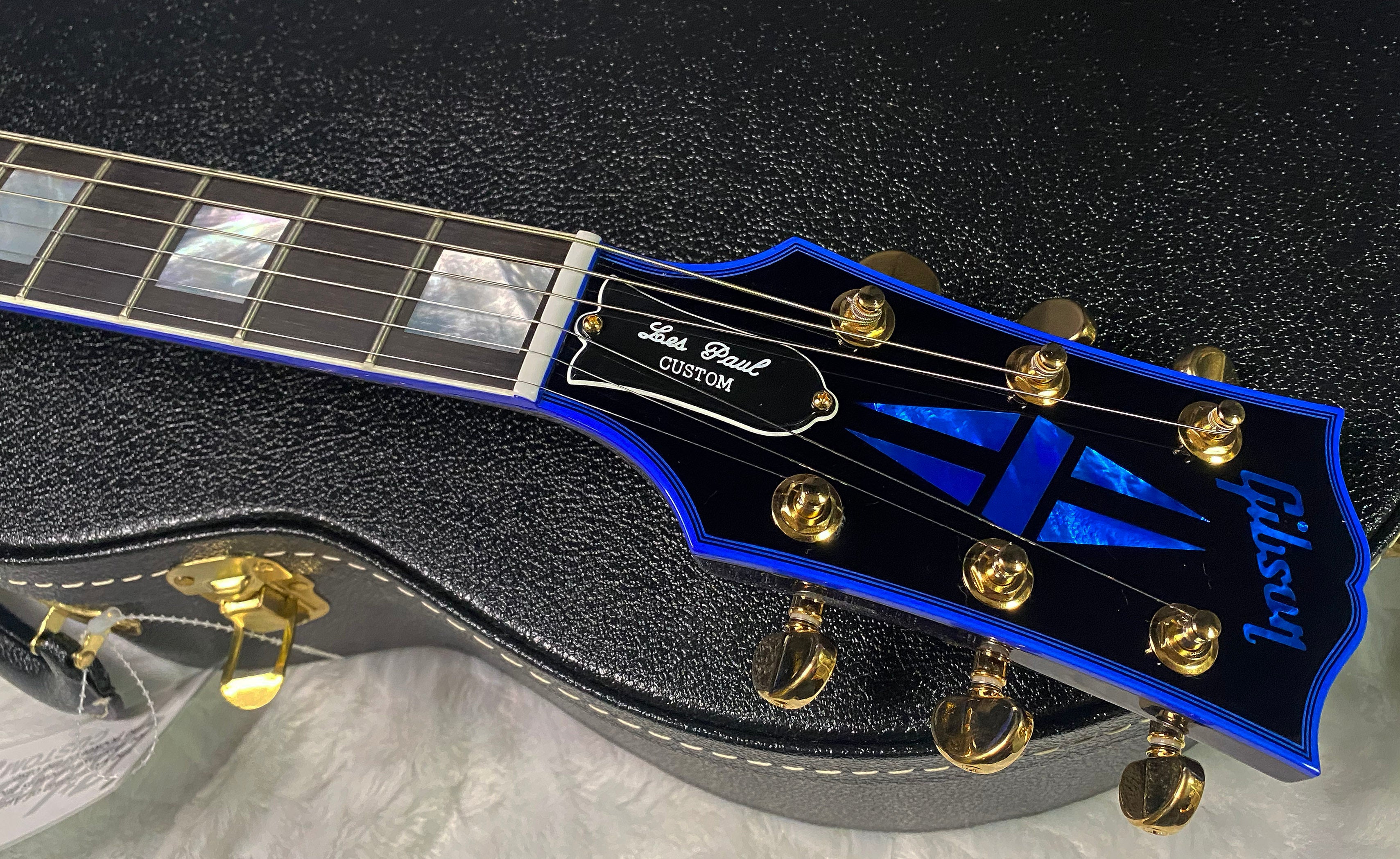 NEW! Gibson Dealer Select Custom Shop Les Paul Custom Blue Widow AAA Figured Flame Top - Authorized Dealer - 9.7 lbs - G07454