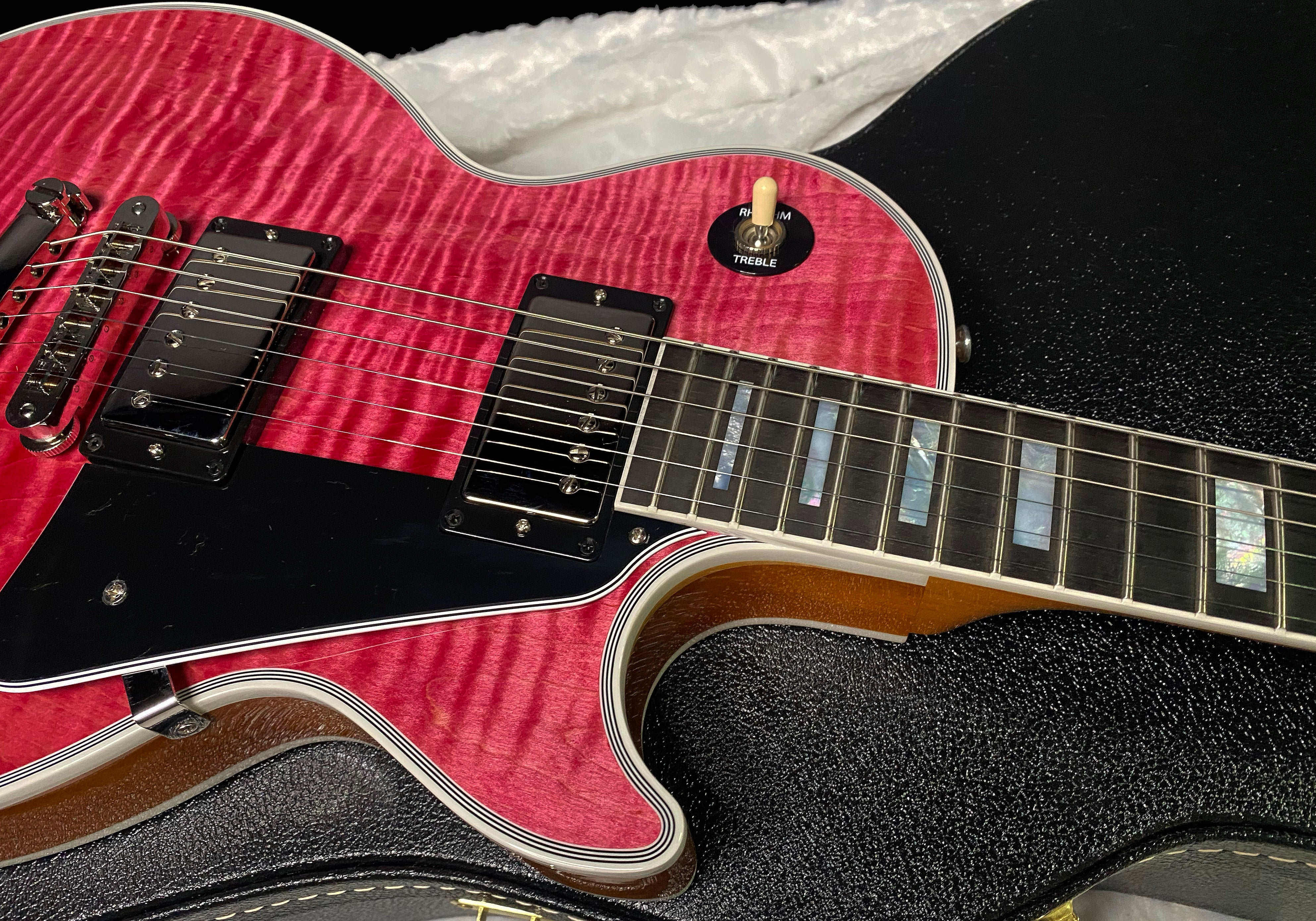 NEW! Gibson Dealer Select Custom Shop Les Paul Custom AAA Super Curly Figured Top - Transparent Pink - Authorized Dealer - WOW! 8.8 lbs - G07451