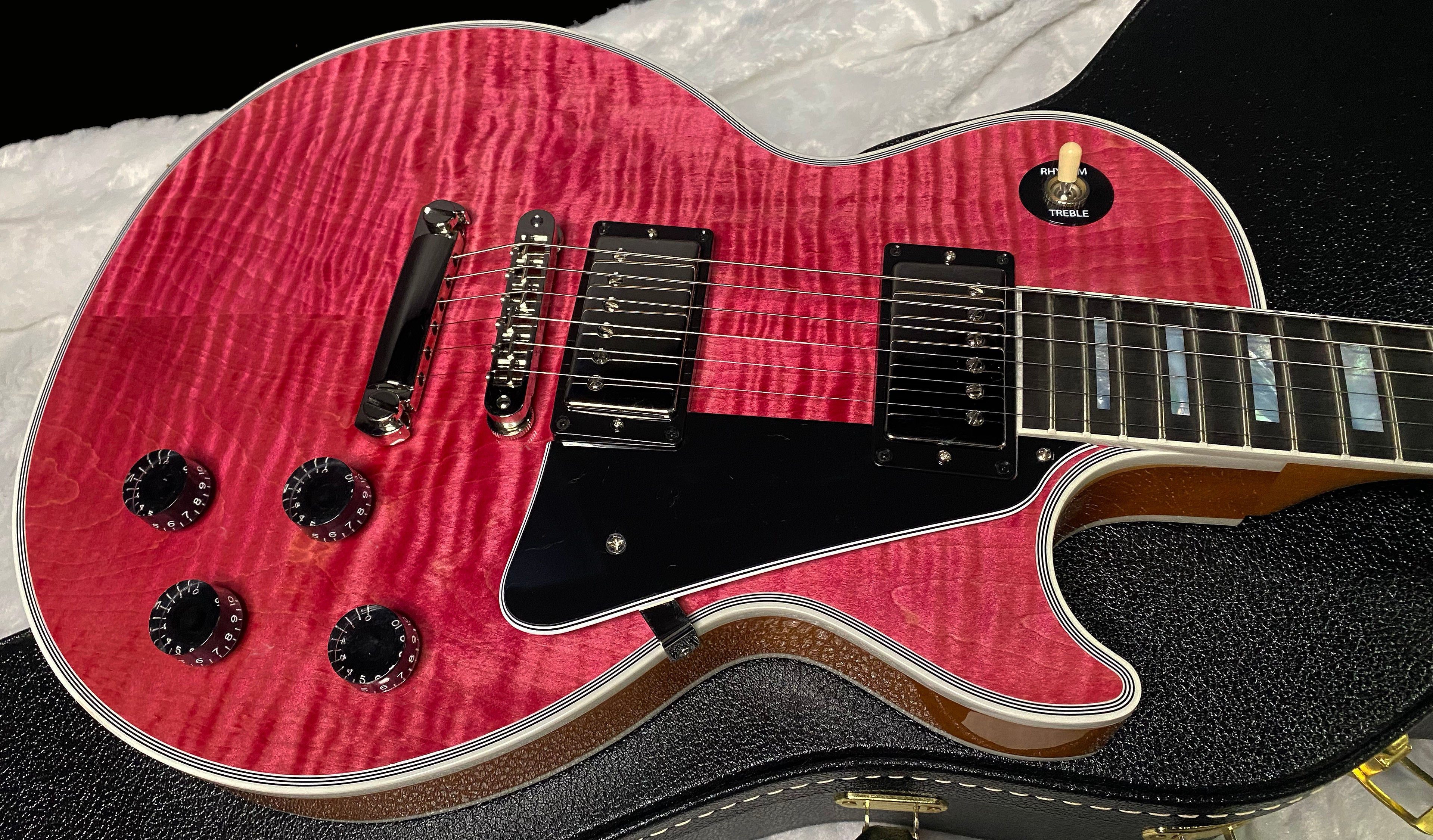 NEW! Gibson Dealer Select Custom Shop Les Paul Custom AAA Super Curly Figured Top - Transparent Pink - Authorized Dealer - WOW! 8.8 lbs - G07451