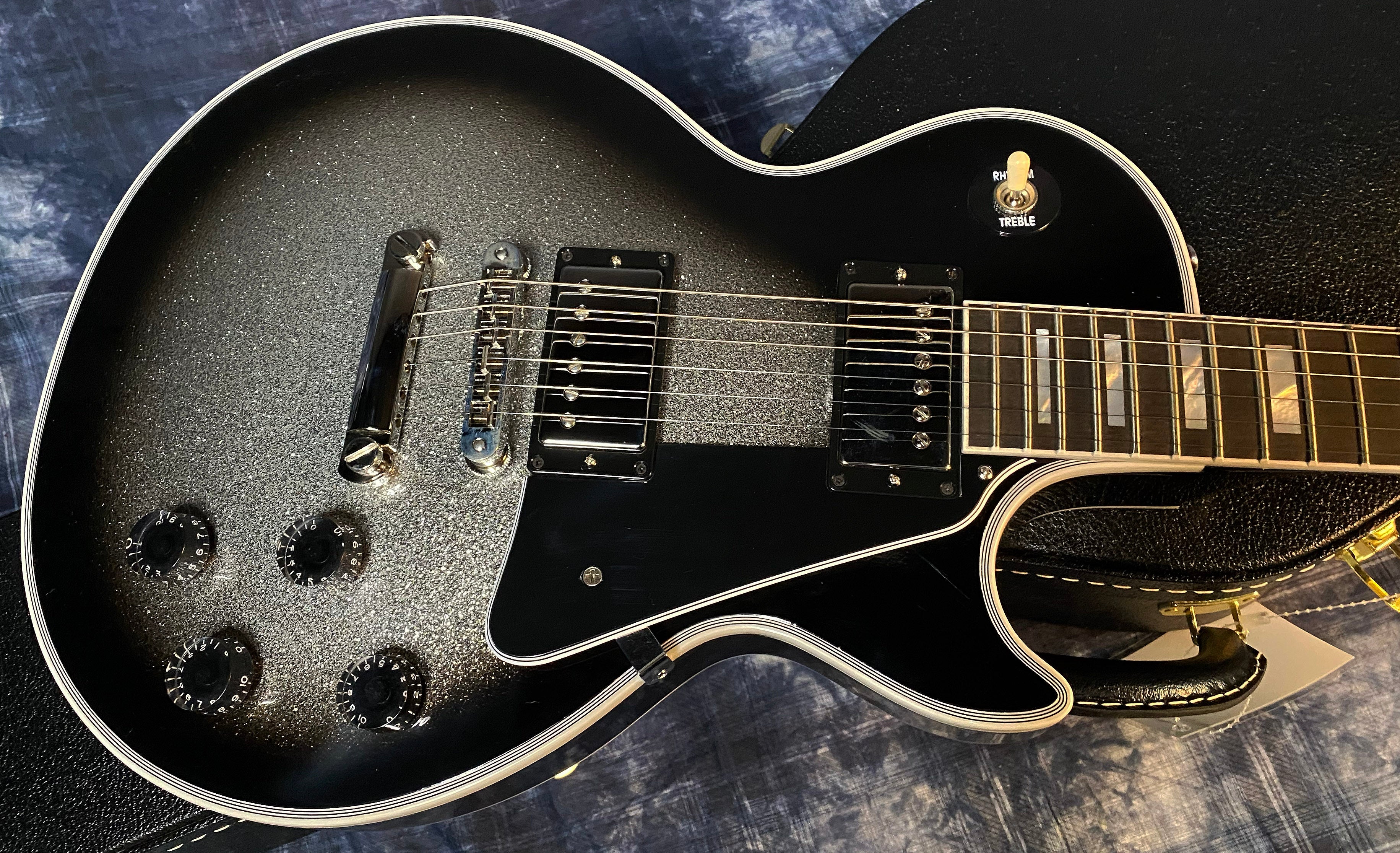 NEW! 2024 Gibson Custom Shop Les Paul Custom - Authorized Dealer - Silver Sparkle Burst - Super RARE! 10 lbs of LP Tone! - G04665