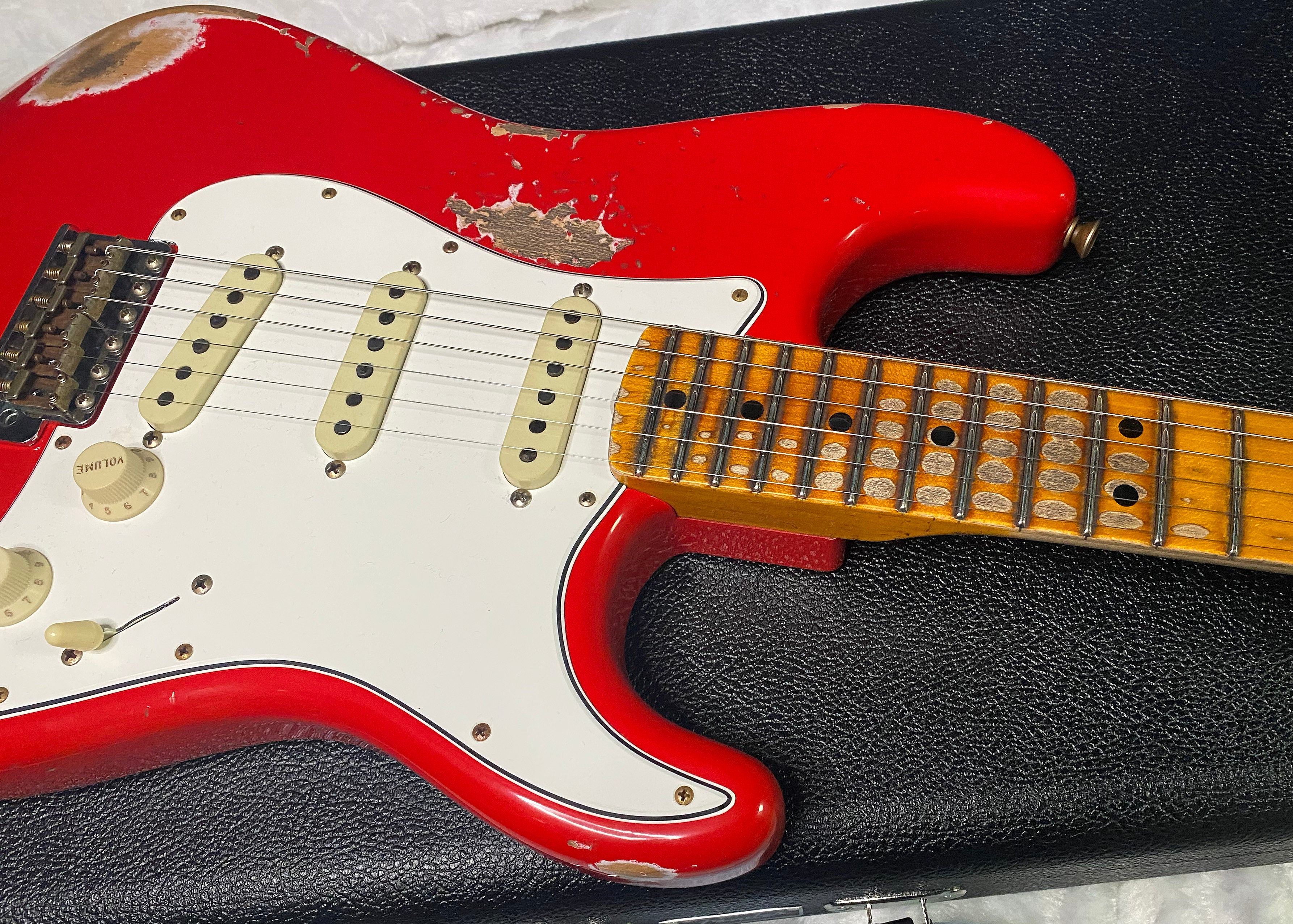 NEW! Fender Custom Shop Special Run '69 Stratocaster Heavy Relic - Handwound P/U's - Aged Hot Rod Red - Reverse Headstock - 8lbs - Authorized Dealer - SUPER RARE! G07477